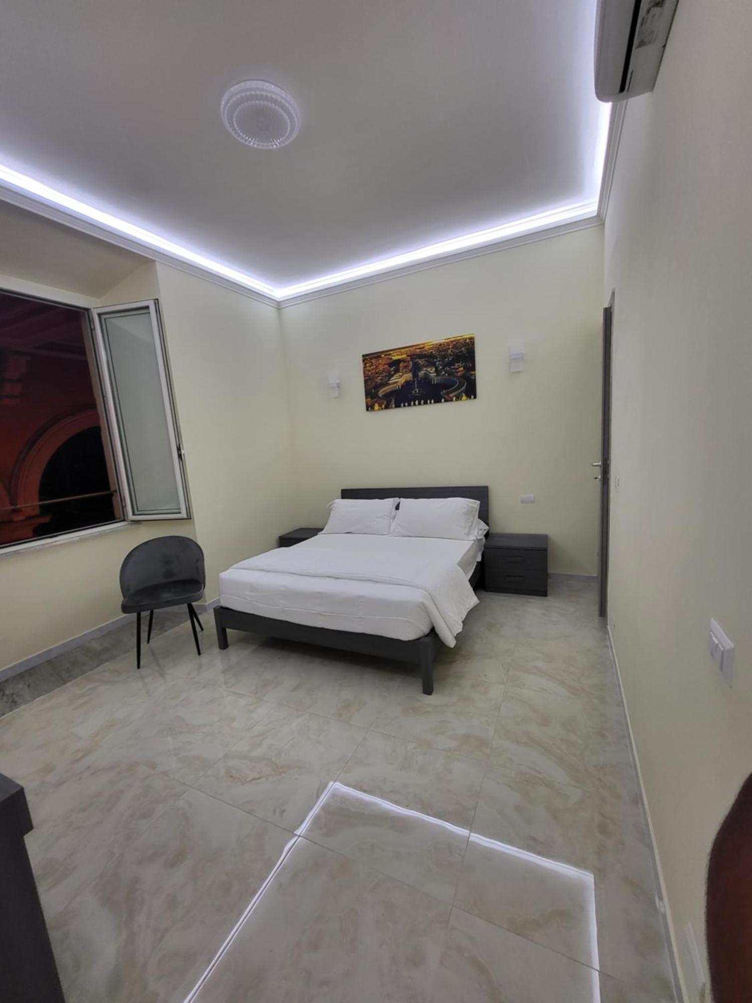 Deluxe King Room,1620566263:JPEG