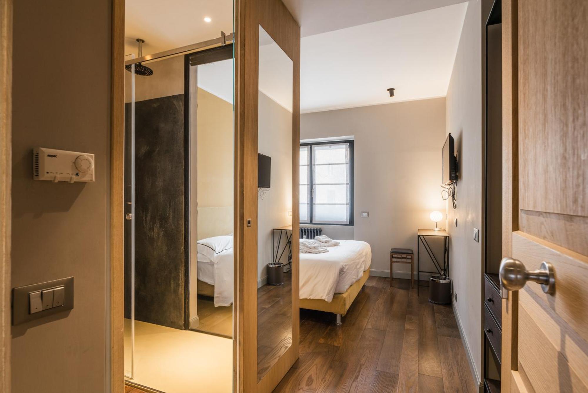 Double Room,1622168352:JPEG
