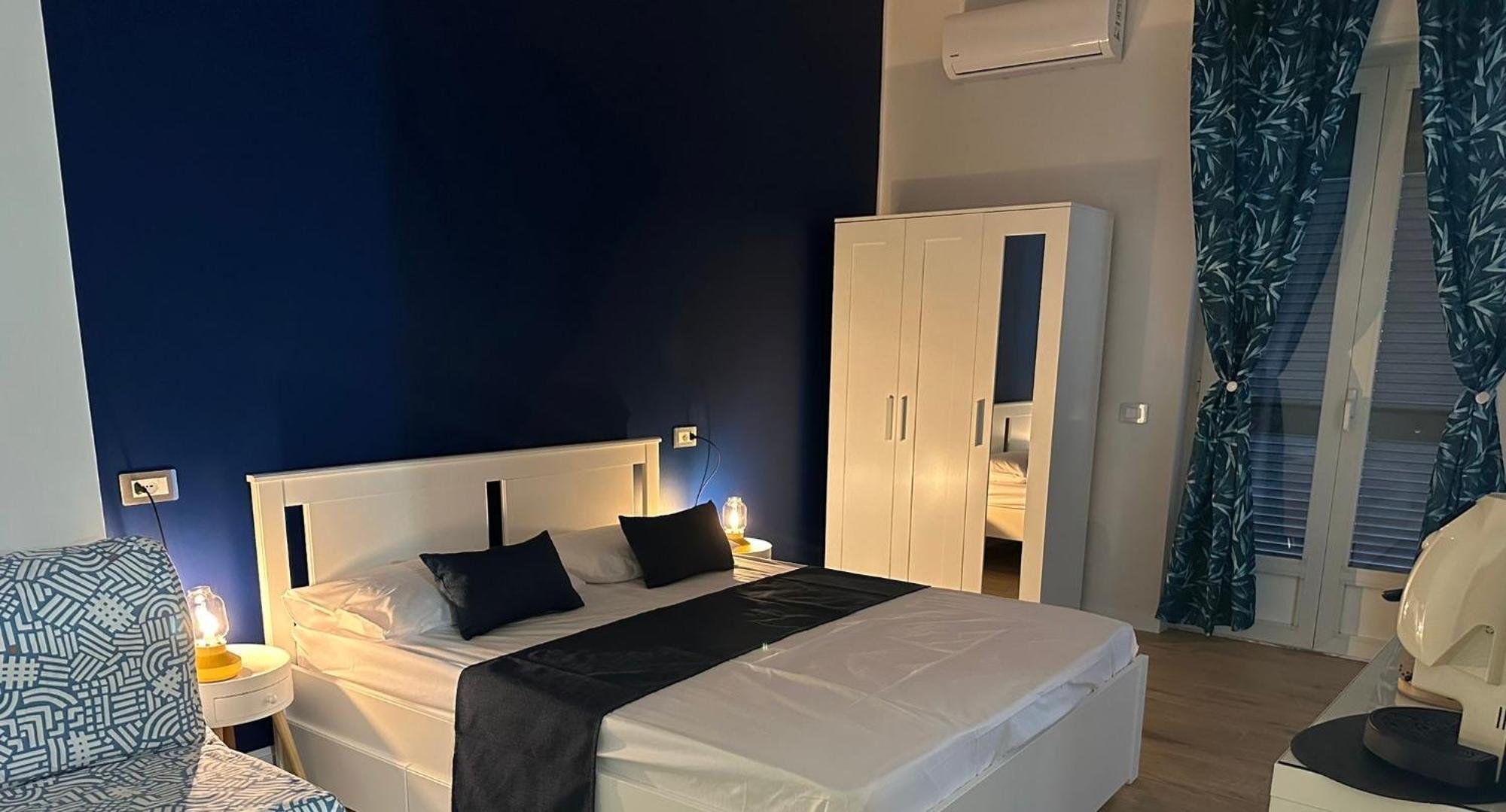 Large Double Room,1624030997:JPEG