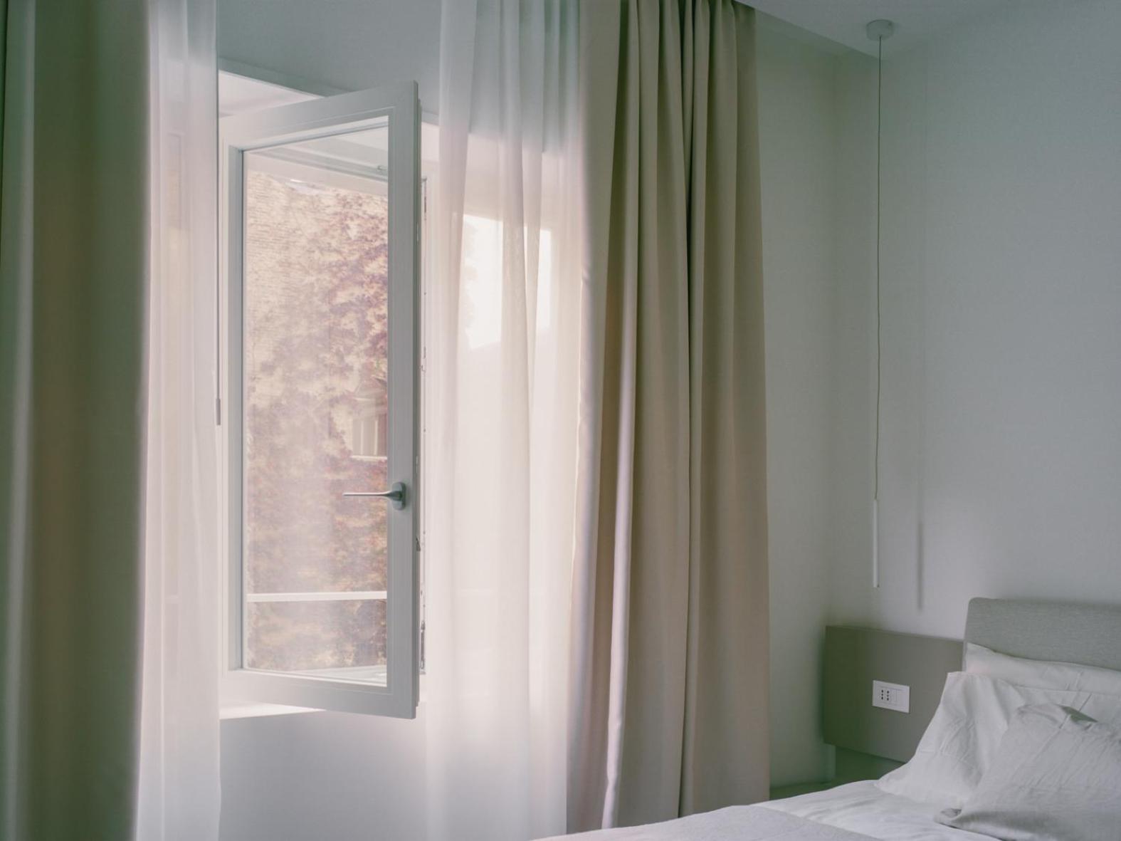 Large Double Room,1627041595:JPEG