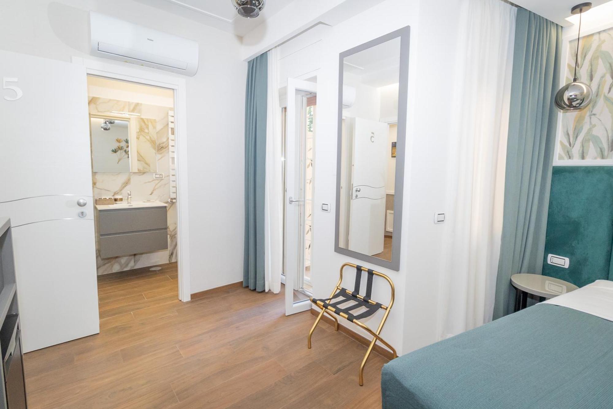 Double or Twin Room,1627162441:JPEG