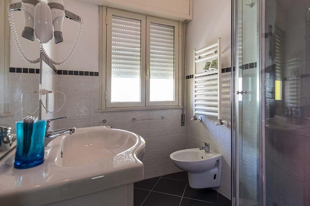 Double or Twin Room,1634121375:JPEG