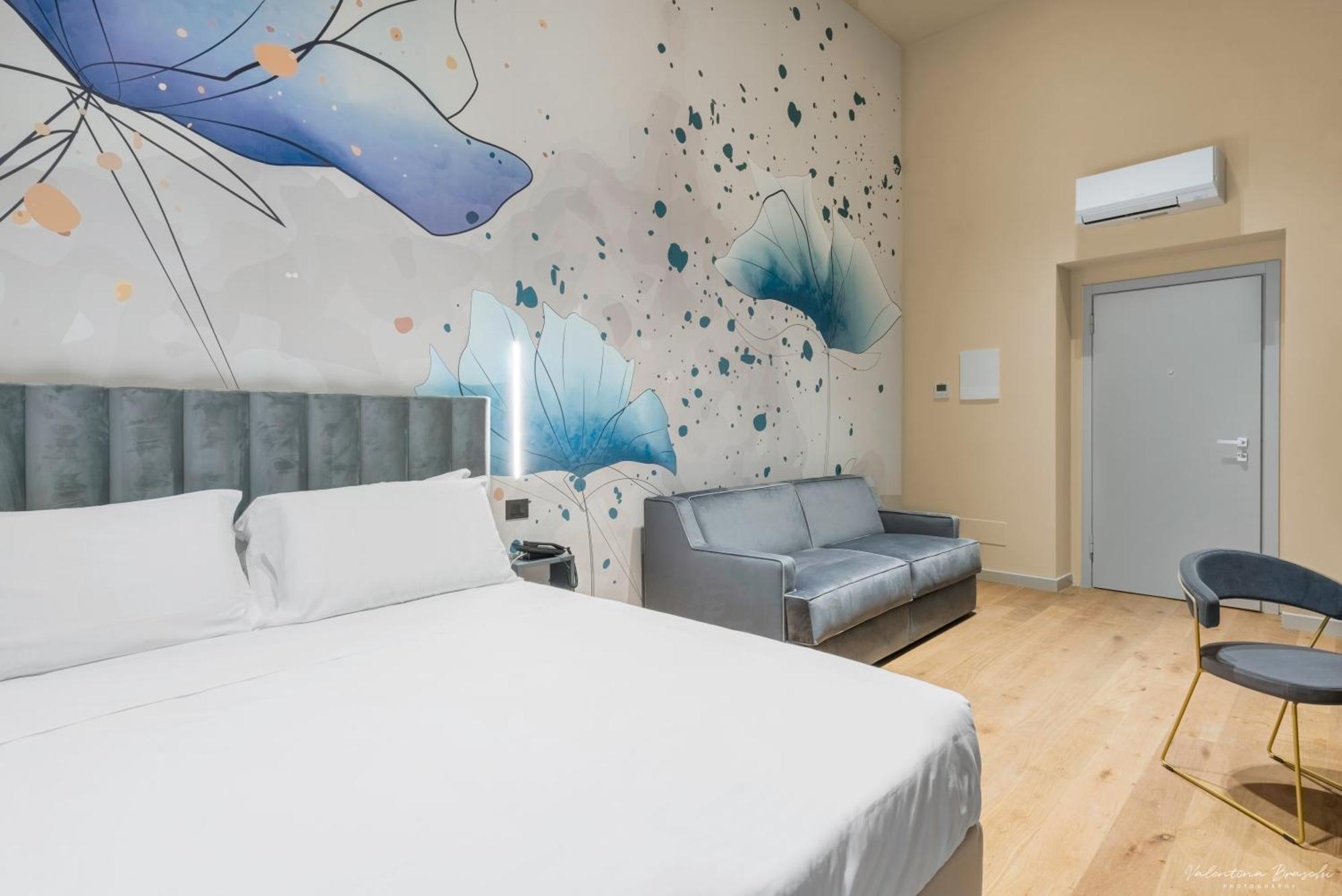 Triple Room,1628593678:JPEG