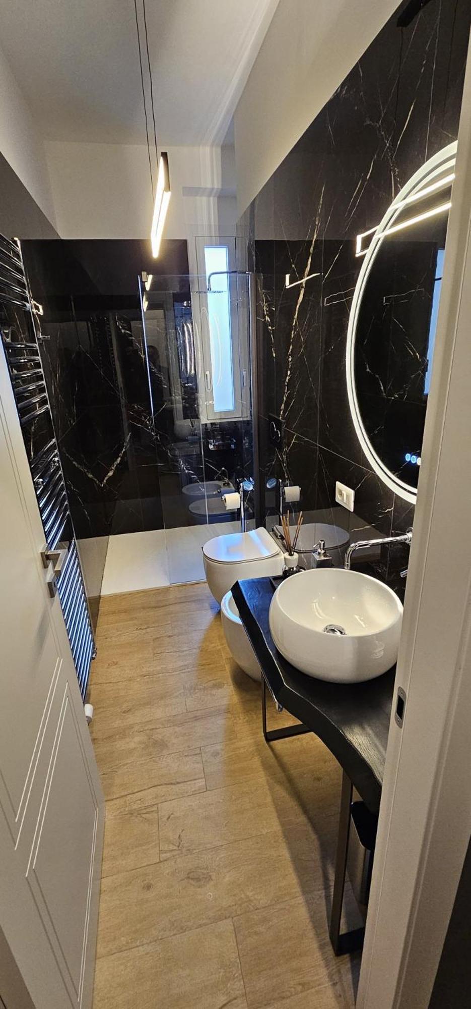 Camera Familiare con Bagno Privato