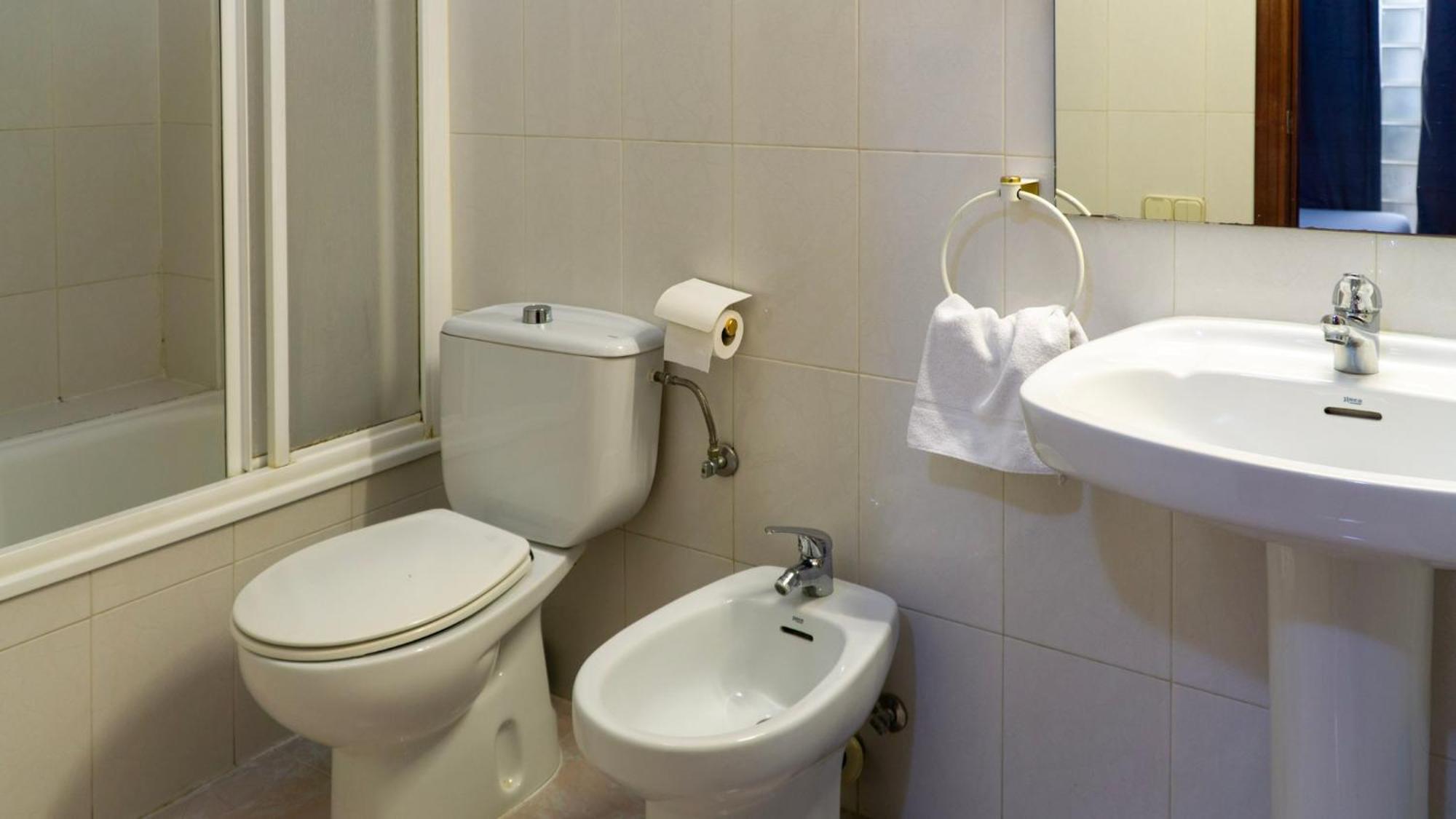 Budget Double Room,1632318449:JPEG