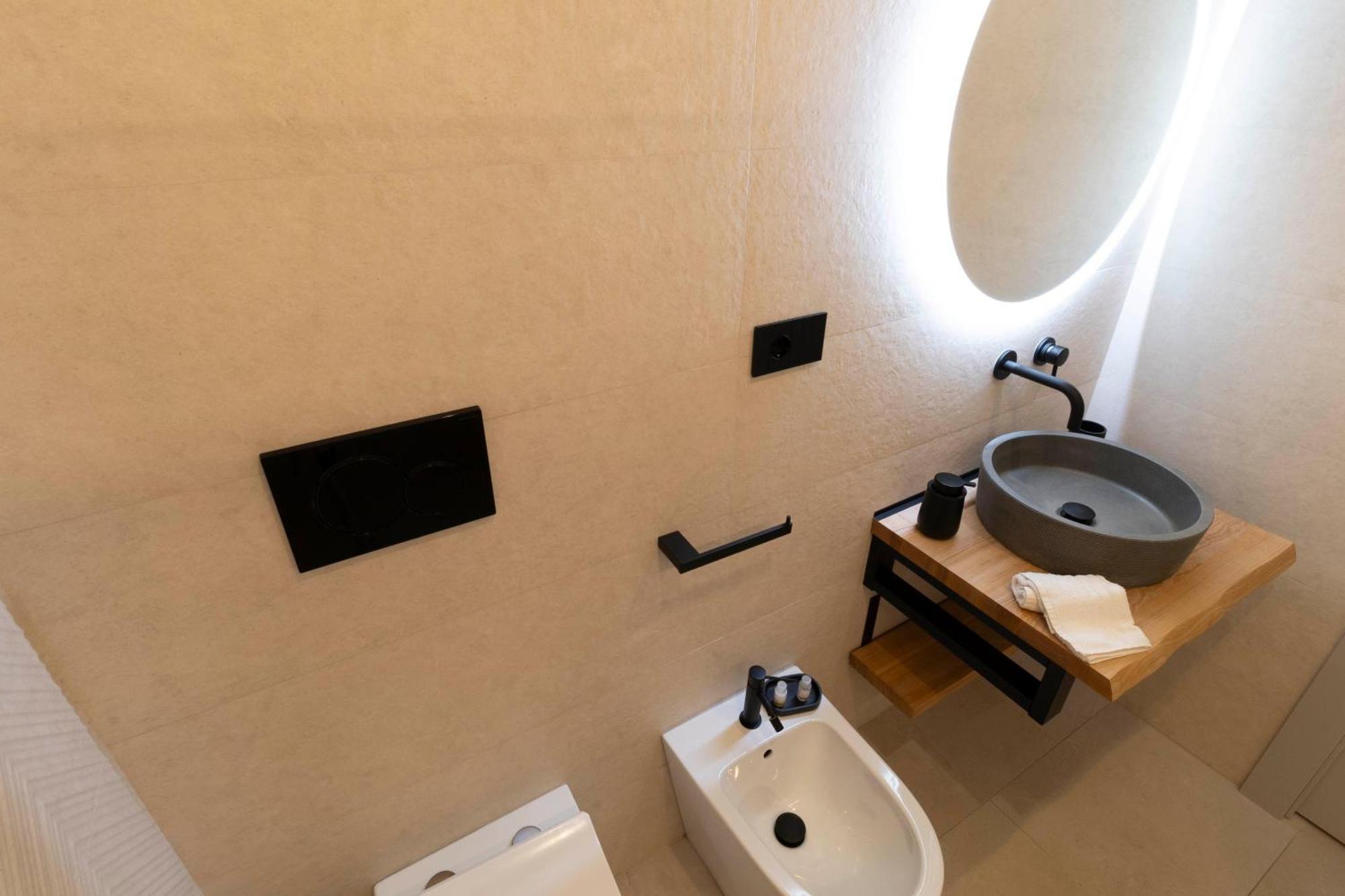 Camera Matrimoniale con Bagno Privato