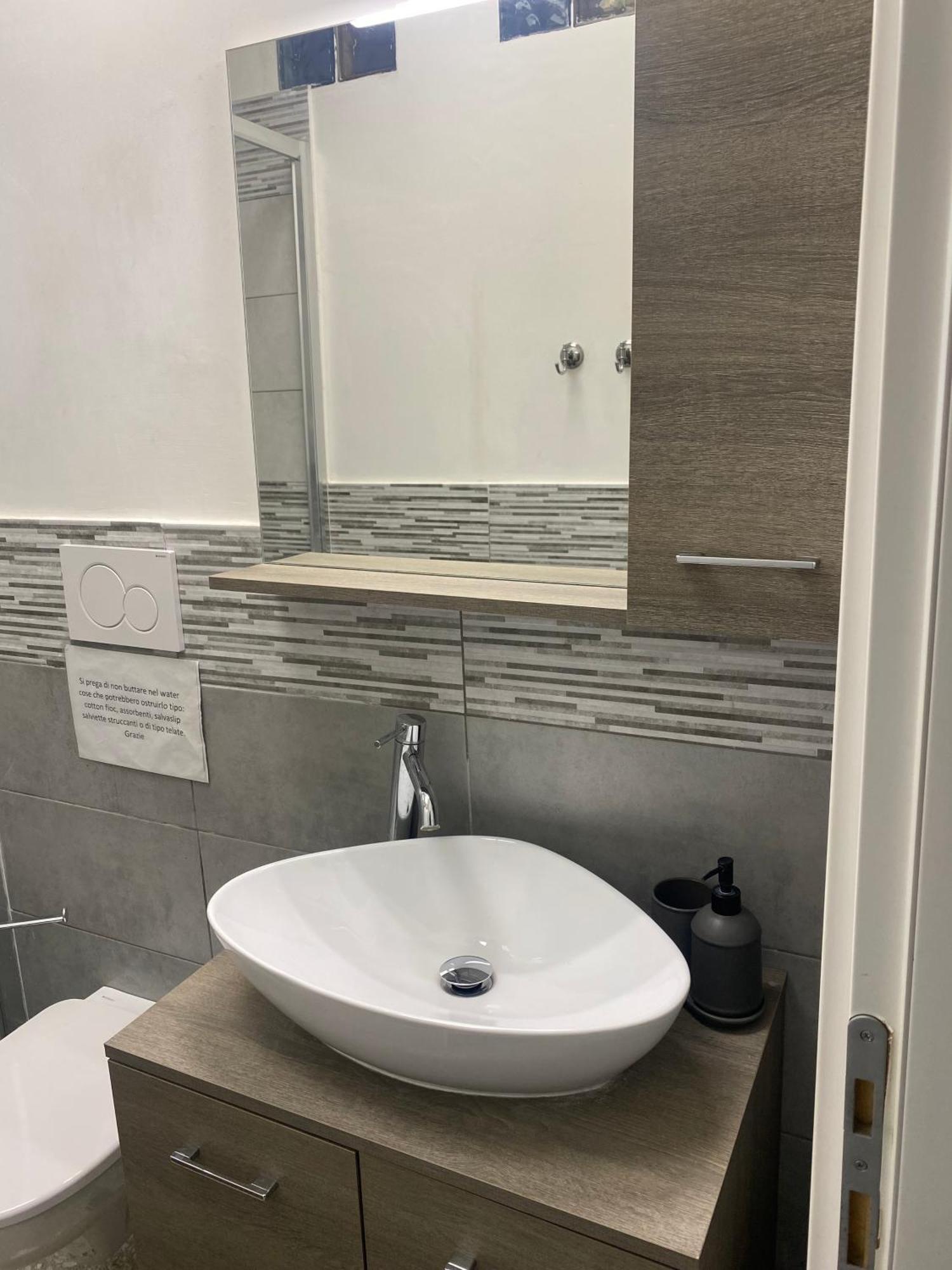 Double Room with Private Bathroom,1640392676:JPEG