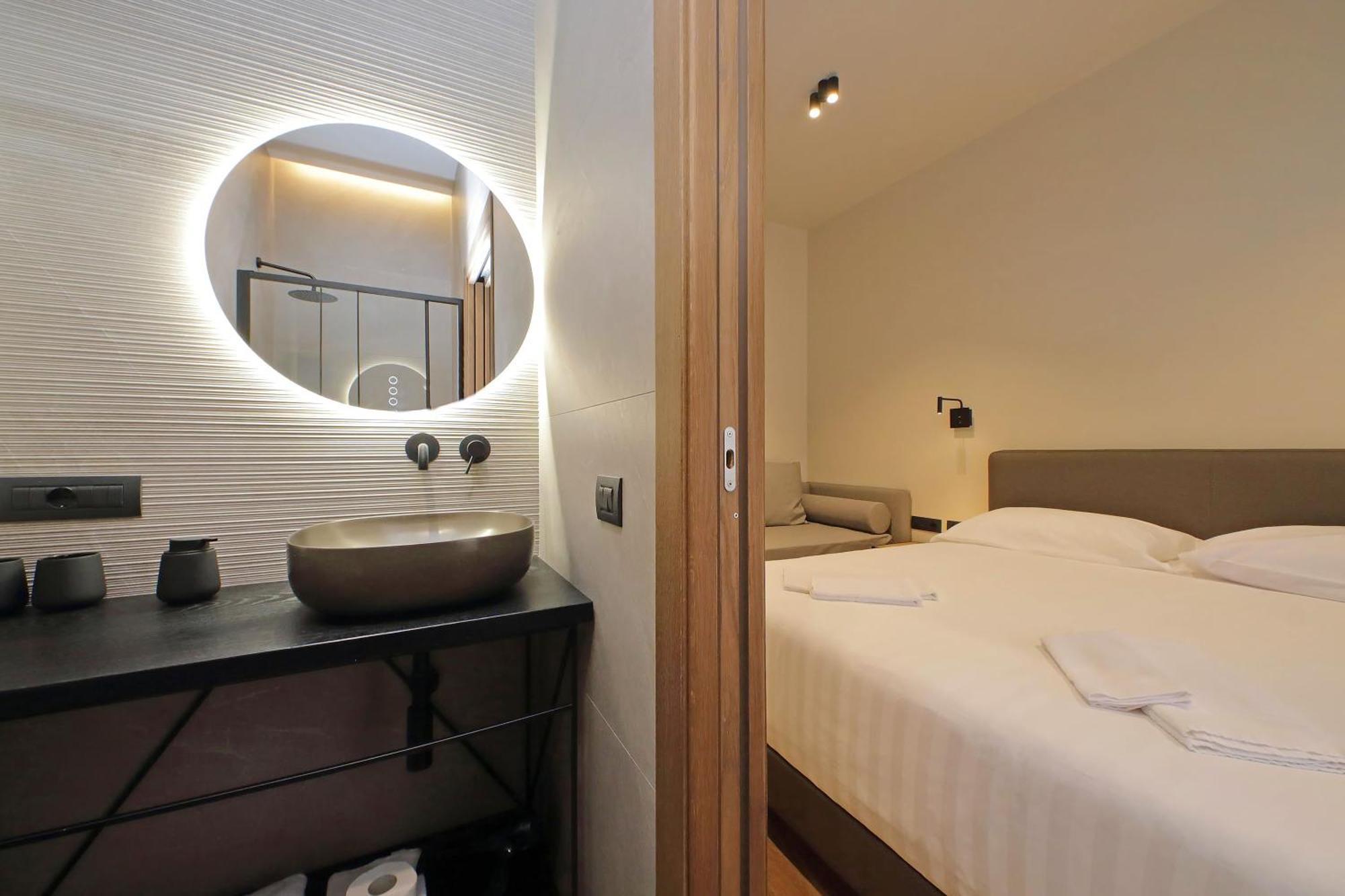 Superior Double Room,1641708838:JPEG