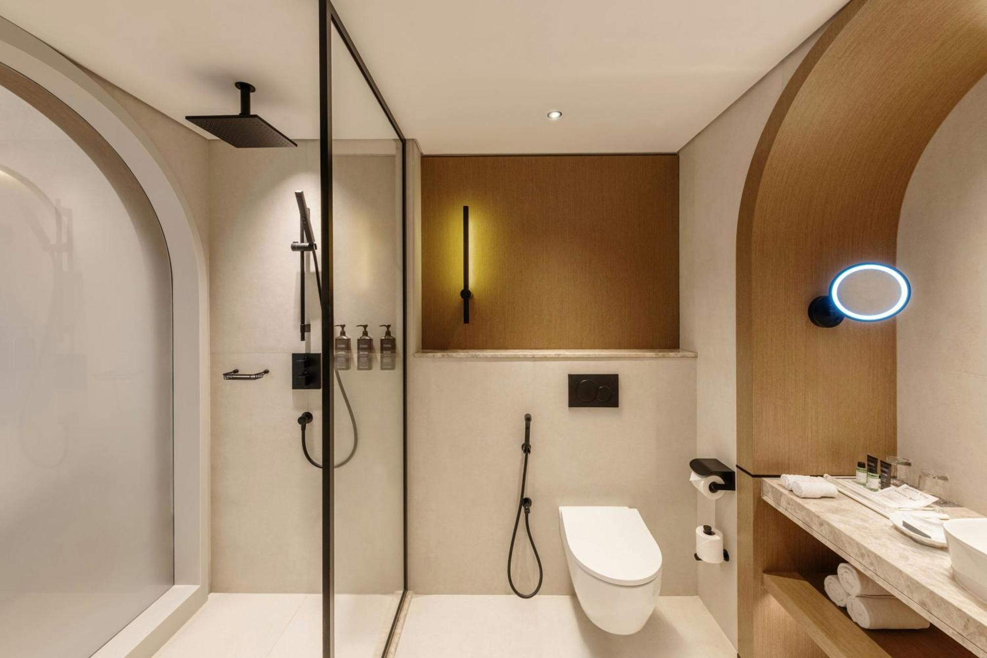 Suite King Premium con Vista JBR e Accesso Club Lounge
