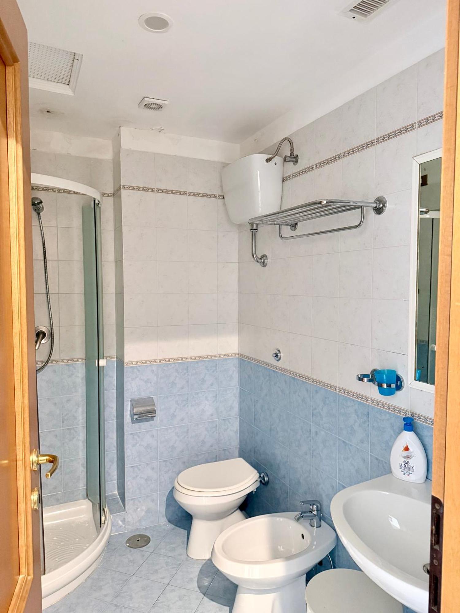 Double or Twin Room,1765850951:JPEG