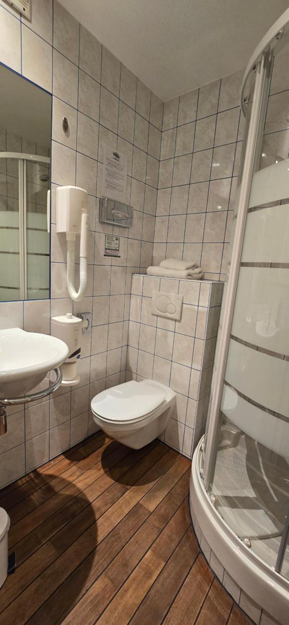 Standard Single Room with Shower,1765205524:JPEG