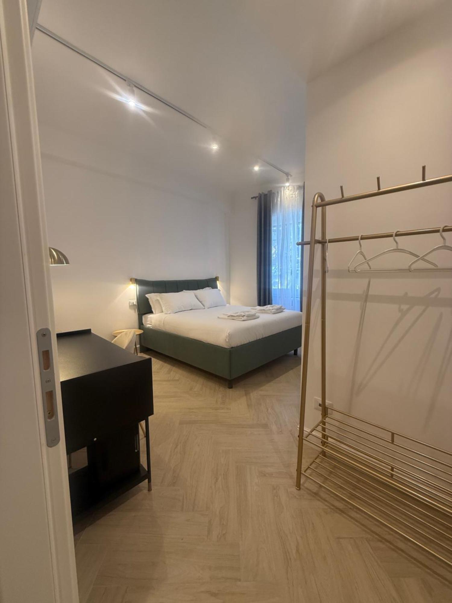 Deluxe Room (2 Adults + 1 Child),1650624135:JPEG