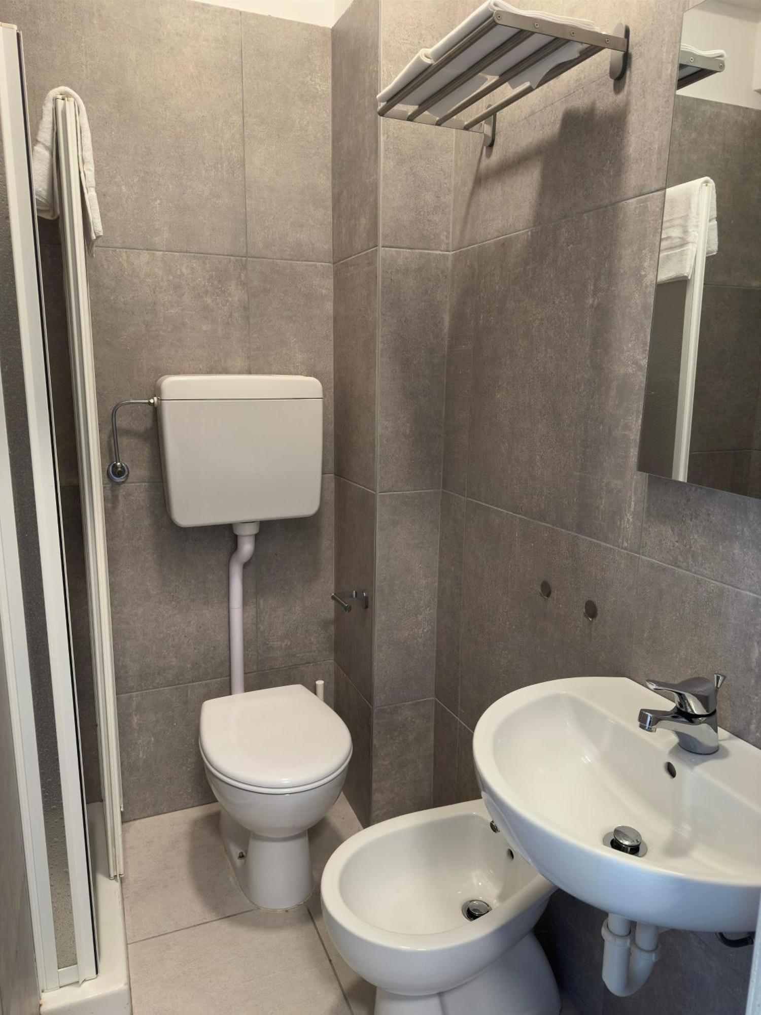 Double Room with Private Bathroom,1651412518:JPEG