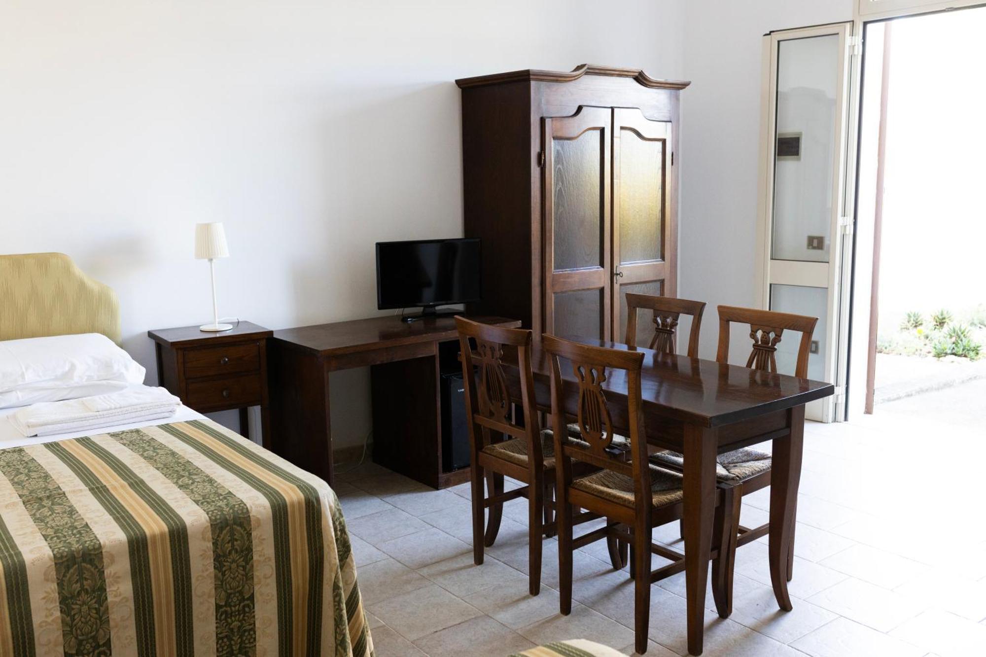Quadruple Room,1652758214:JPEG