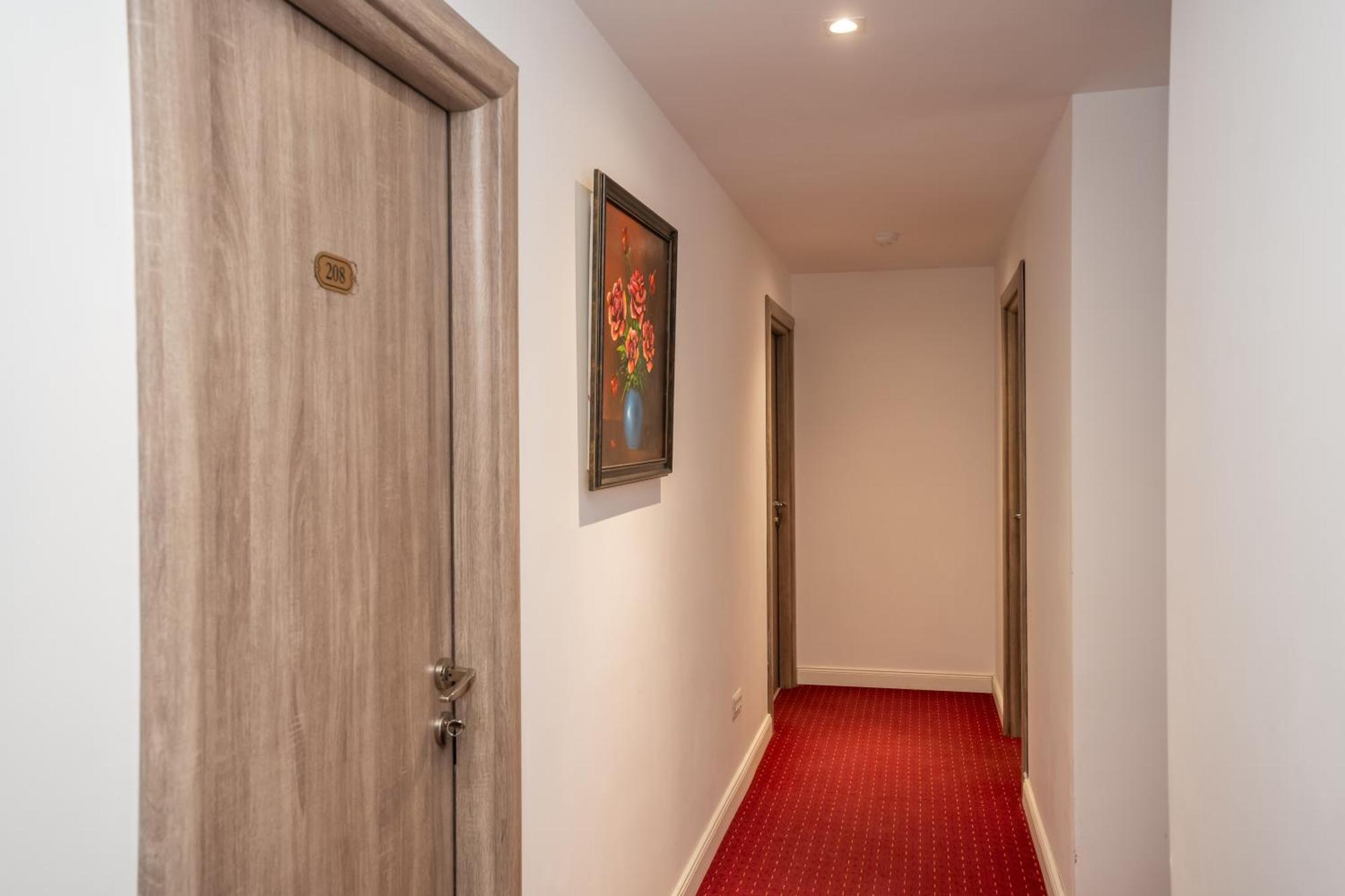 Economy Single Room