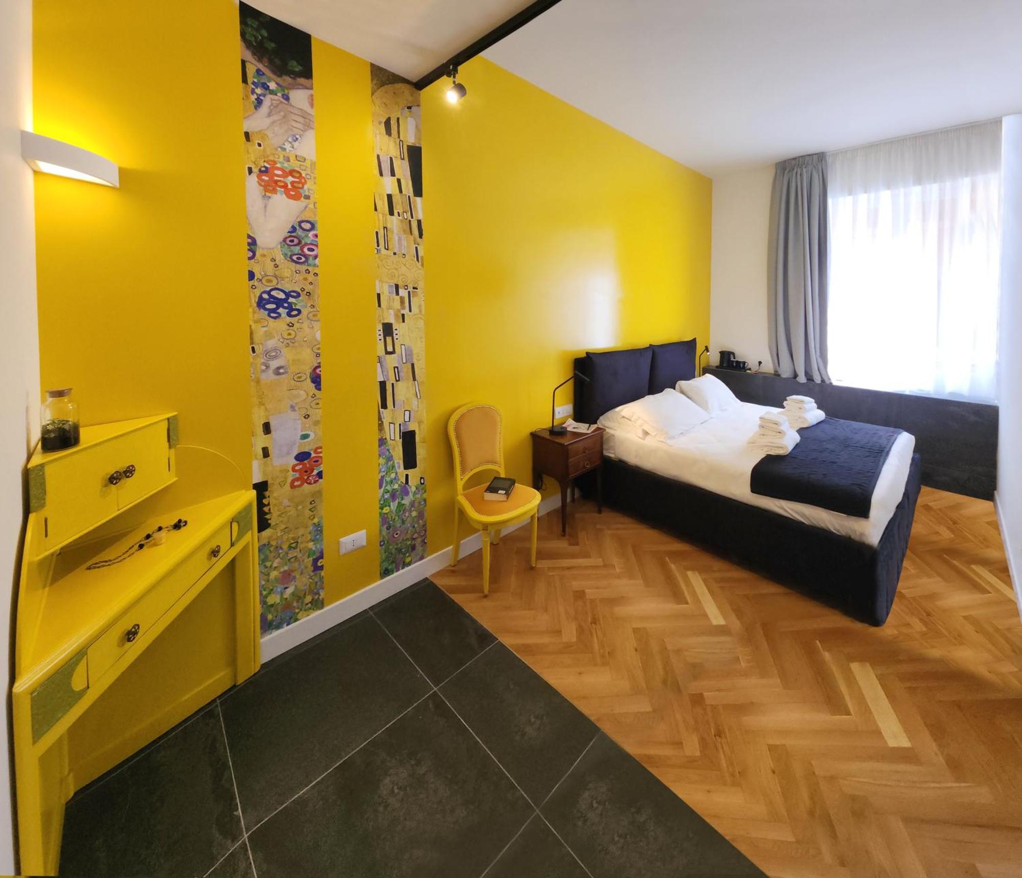 Double or Twin Room with City View,1653354799:JPEG