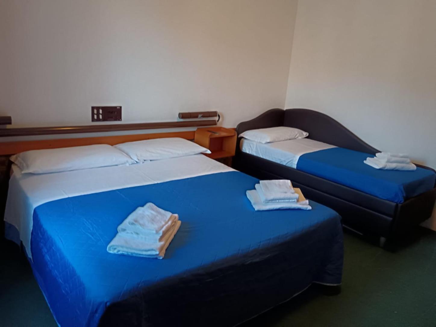 Triple Room,1658314968:JPEG