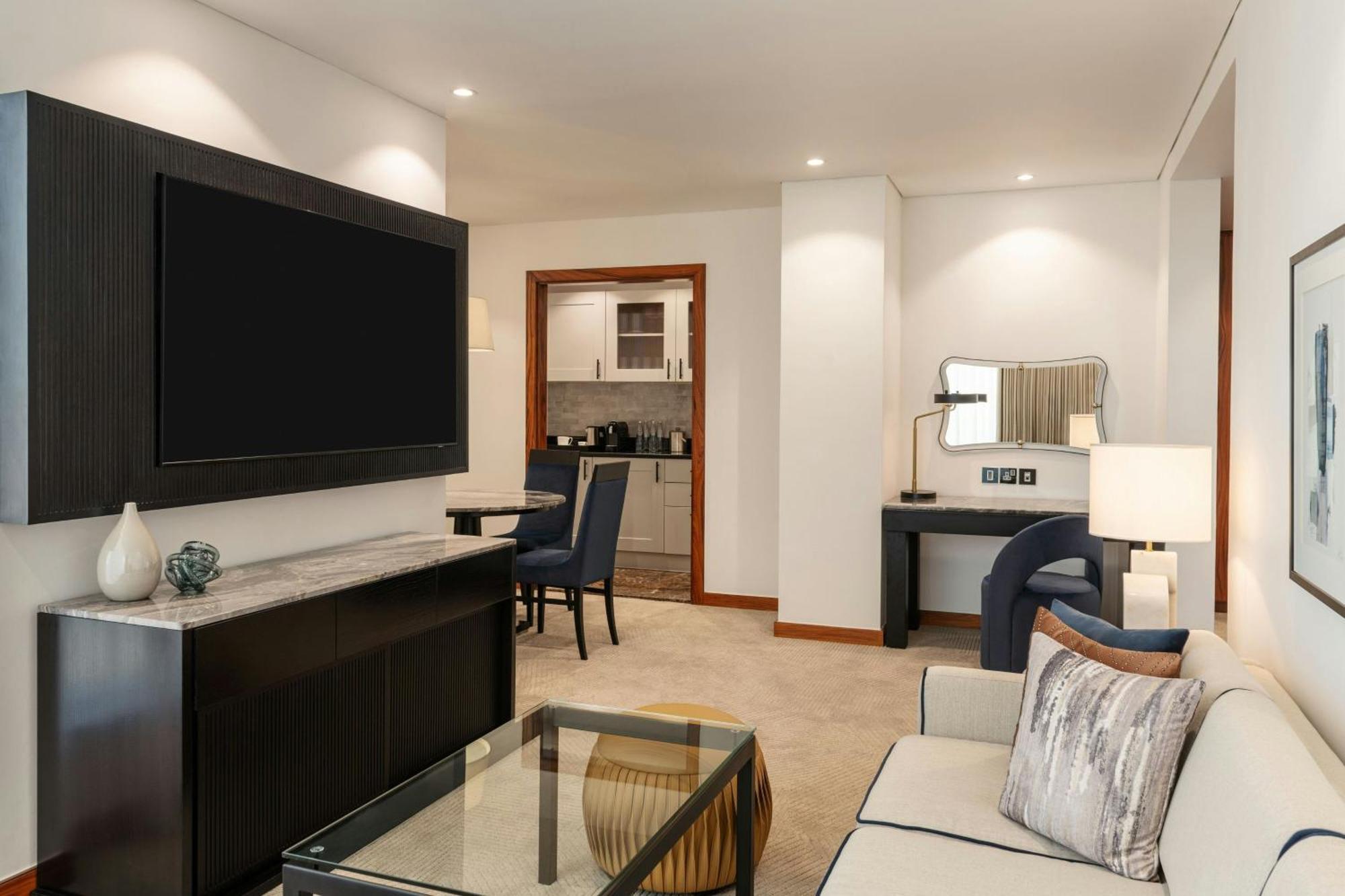 Suite Deluxe Superior con 1 Camera da Letto con 2 Letti Singoli, Trasferimenti Aeroportuali e Accesso Gratuito Spiaggia Resort e Piscina