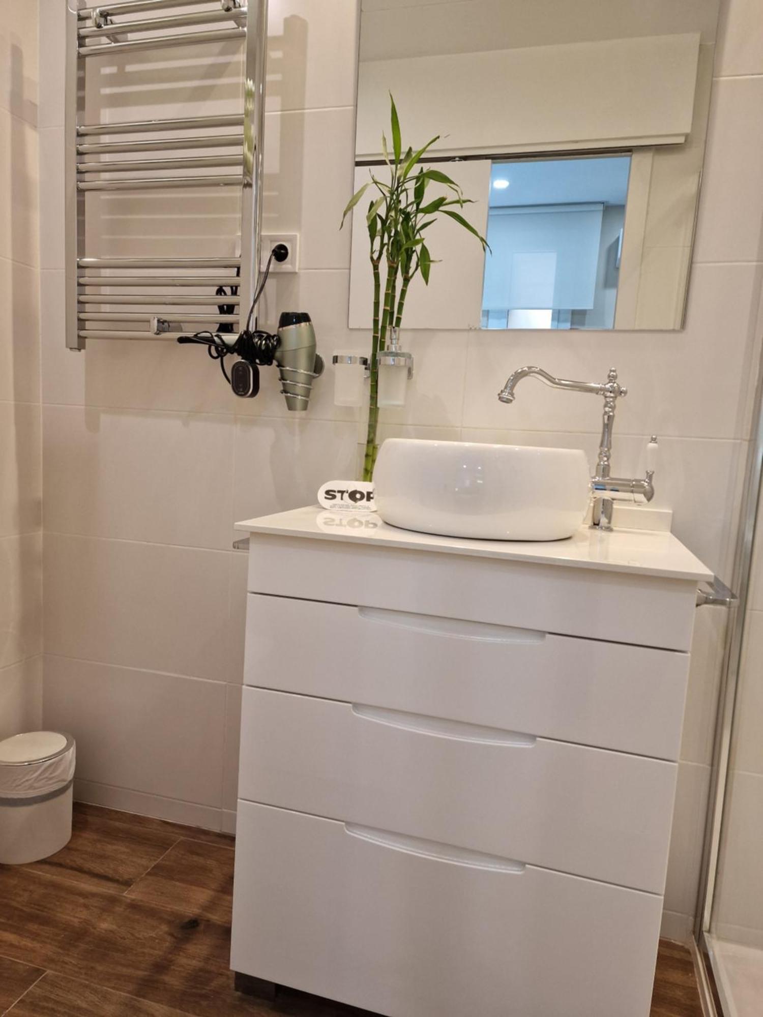 Camera Matrimoniale con Bagno Privato