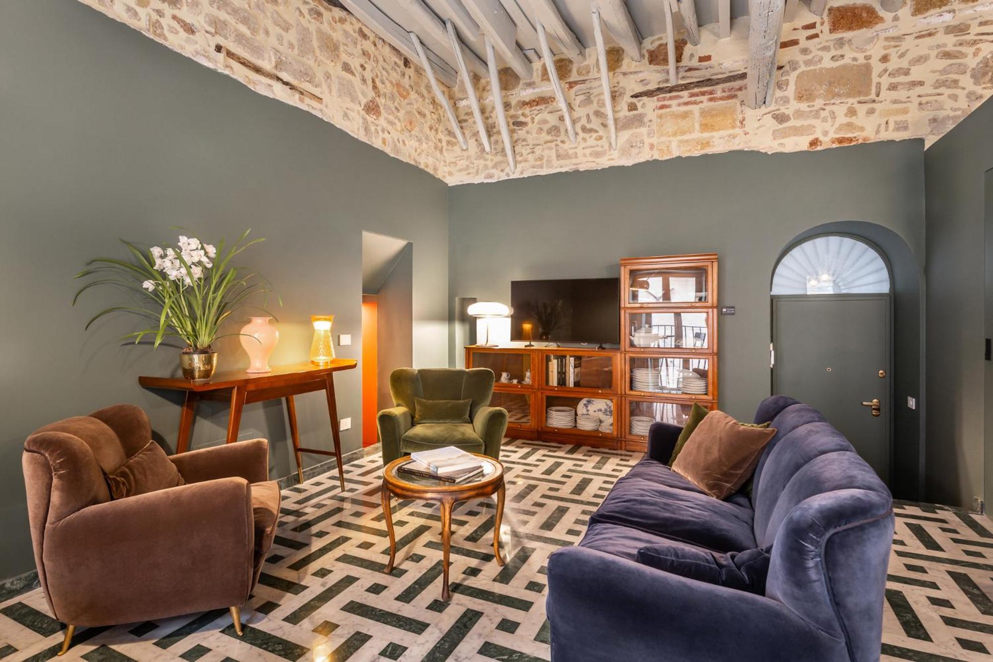 Two-Bedroom Deluxe Apartment with Balcony,1669040623:JPEG