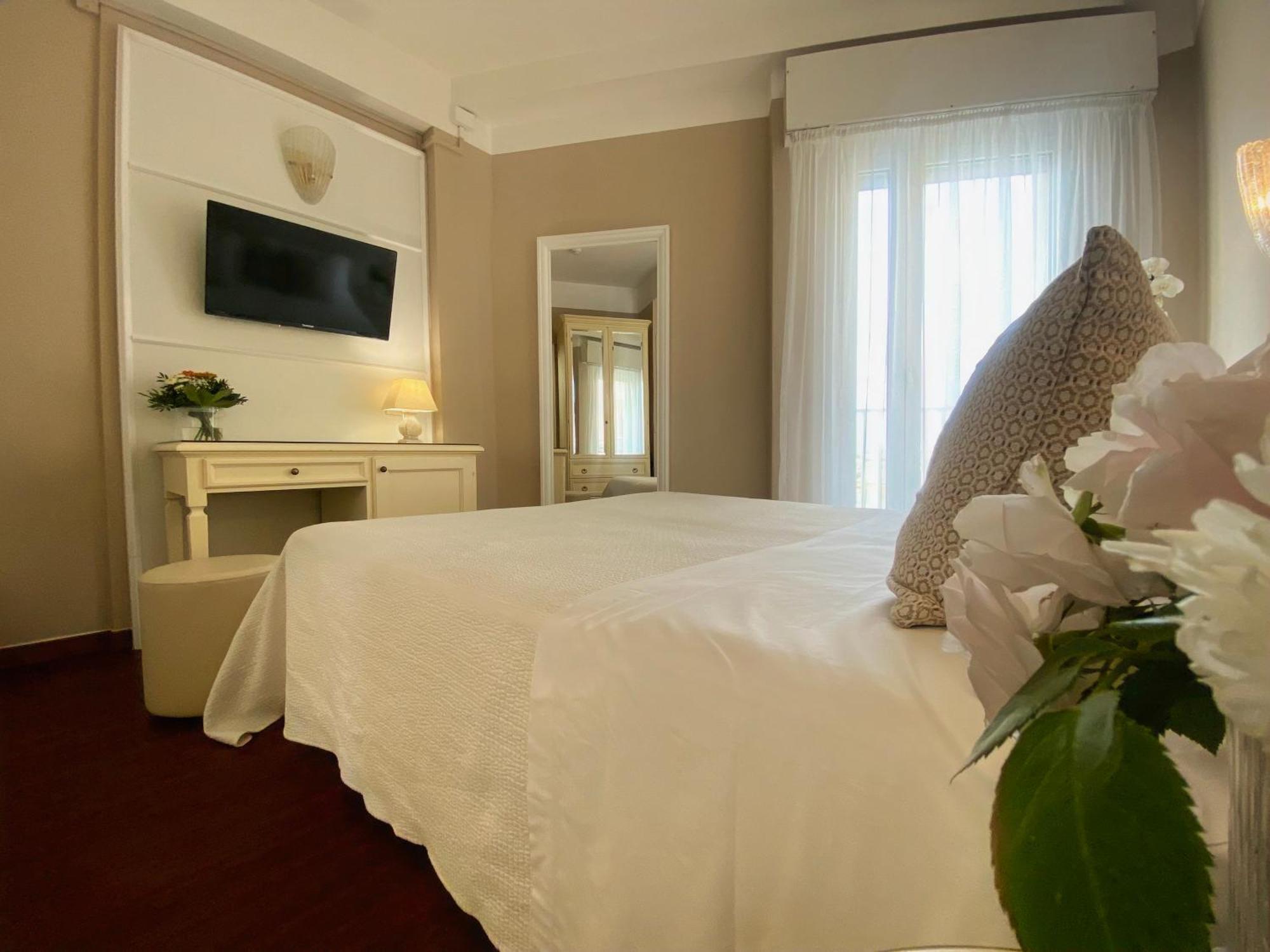 Double or Twin Room with Balcony,1676769190:JPEG