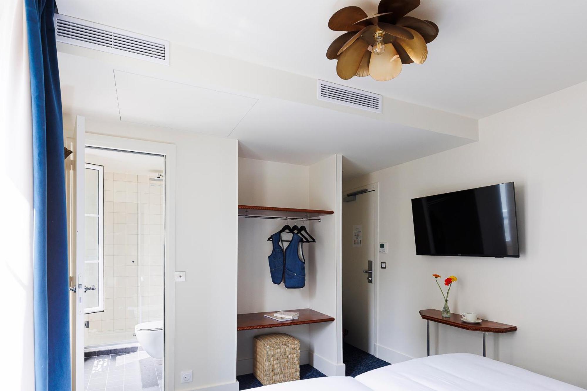 Superior Twin Room,1678624995:JPEG