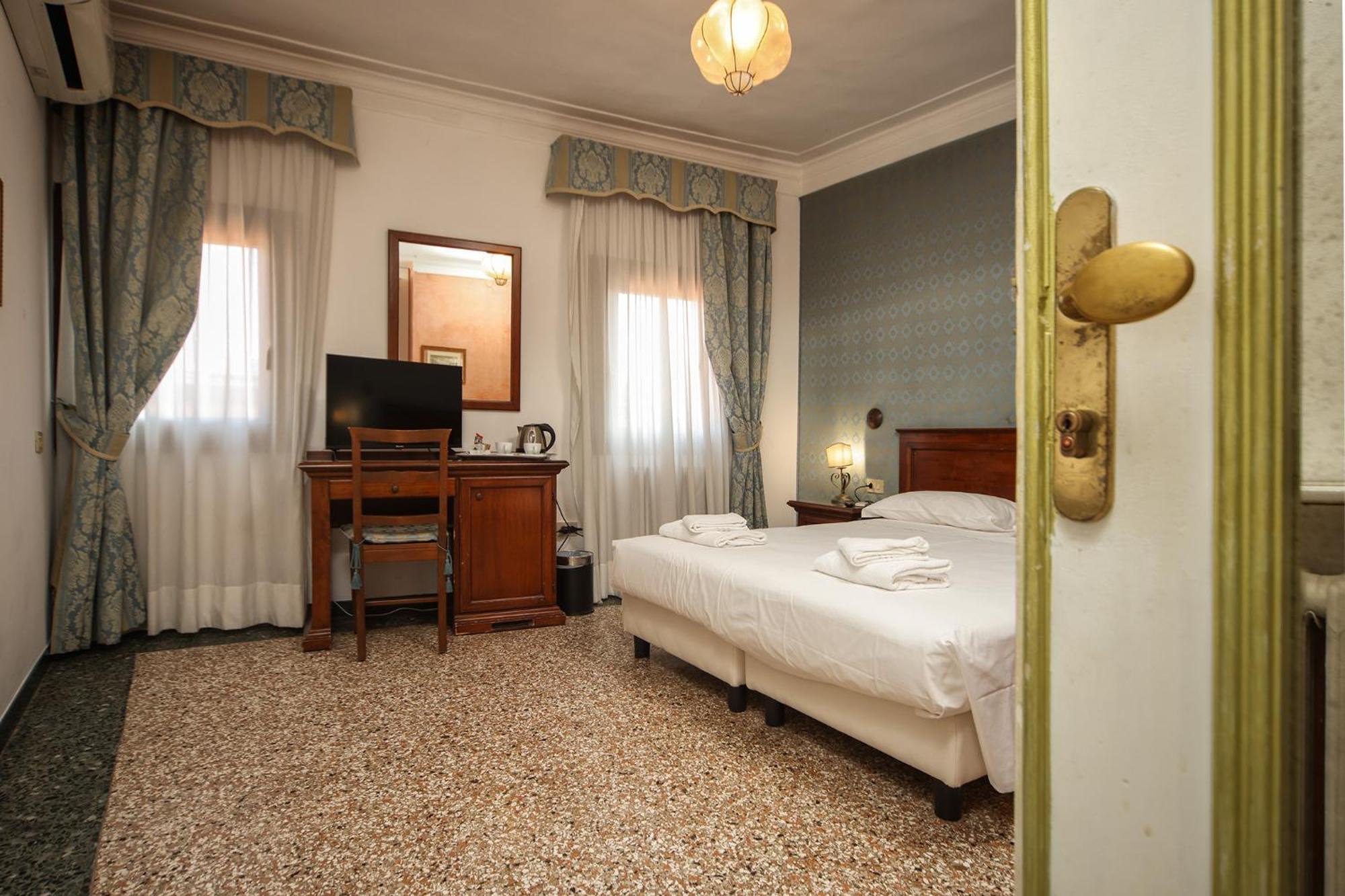 Standard Double Room,1679570720:JPEG