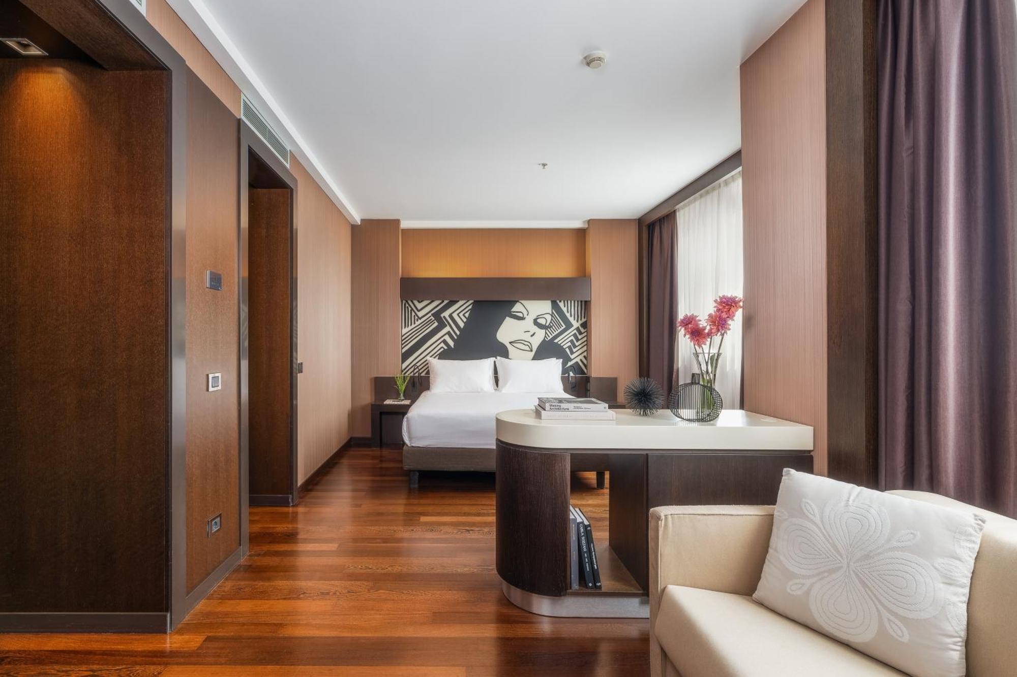 Junior Suite,1681718422:JPEG