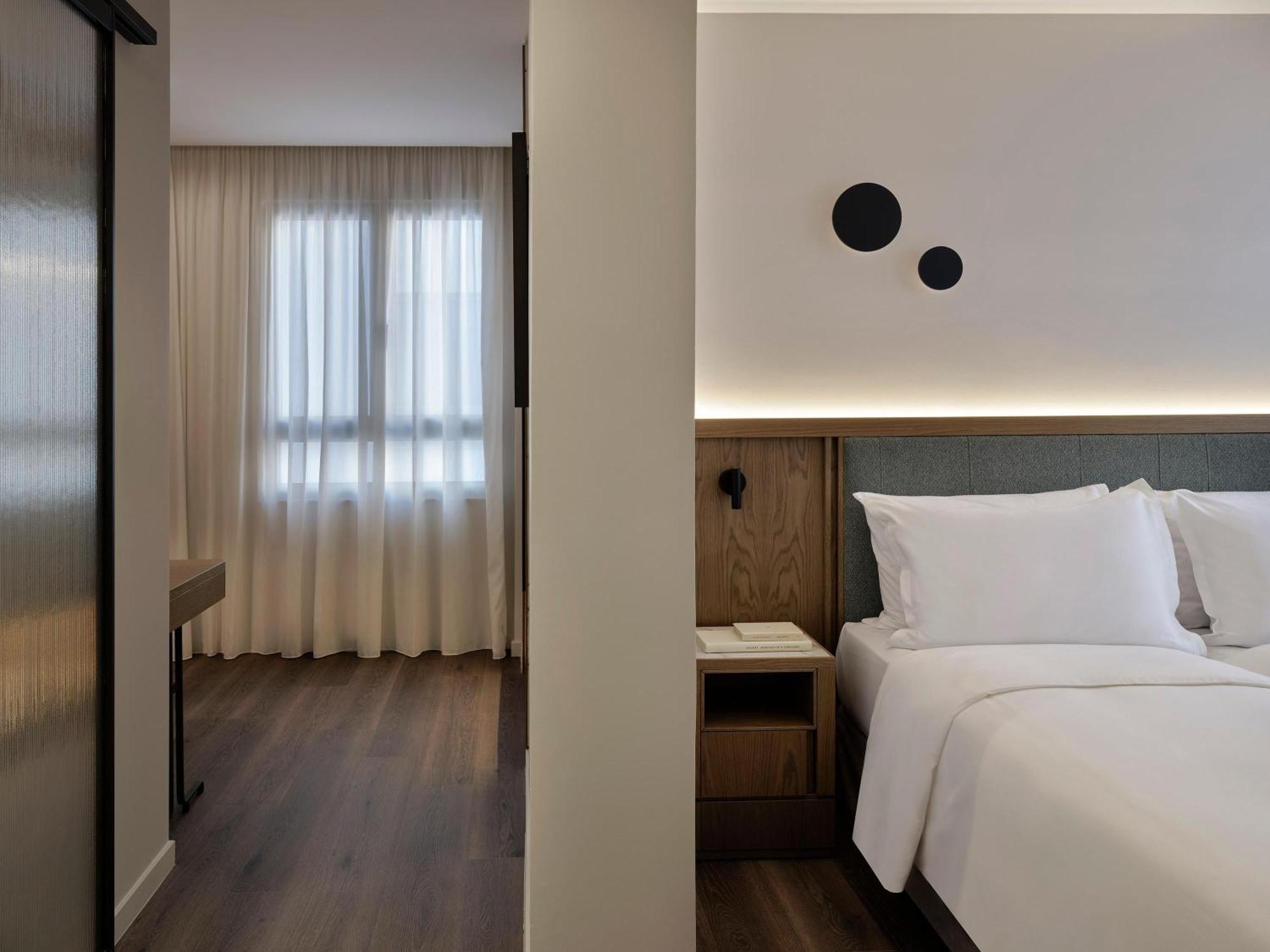 Cozy Triple Room,1683805624:JPEG