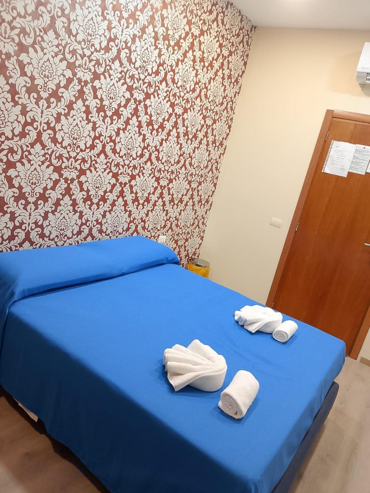 Single Room,1693869119:JPEG