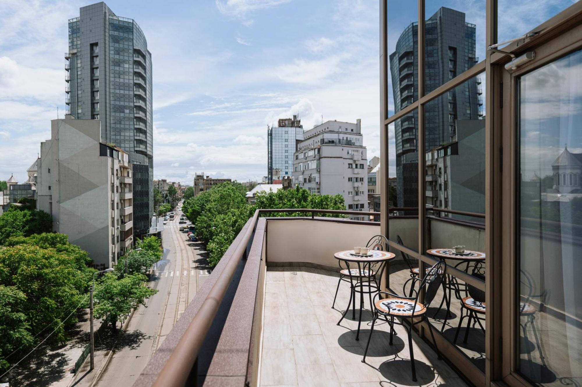 Superior Double Room with Balcony,1686427353:JPEG