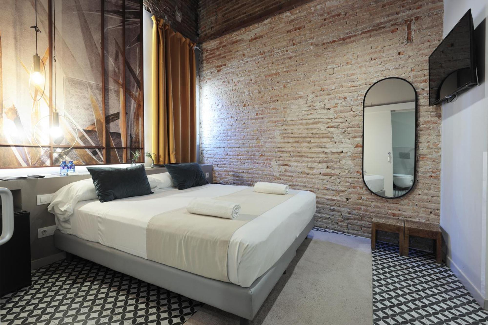 Superior Double or Twin Room,1687540320:JPEG