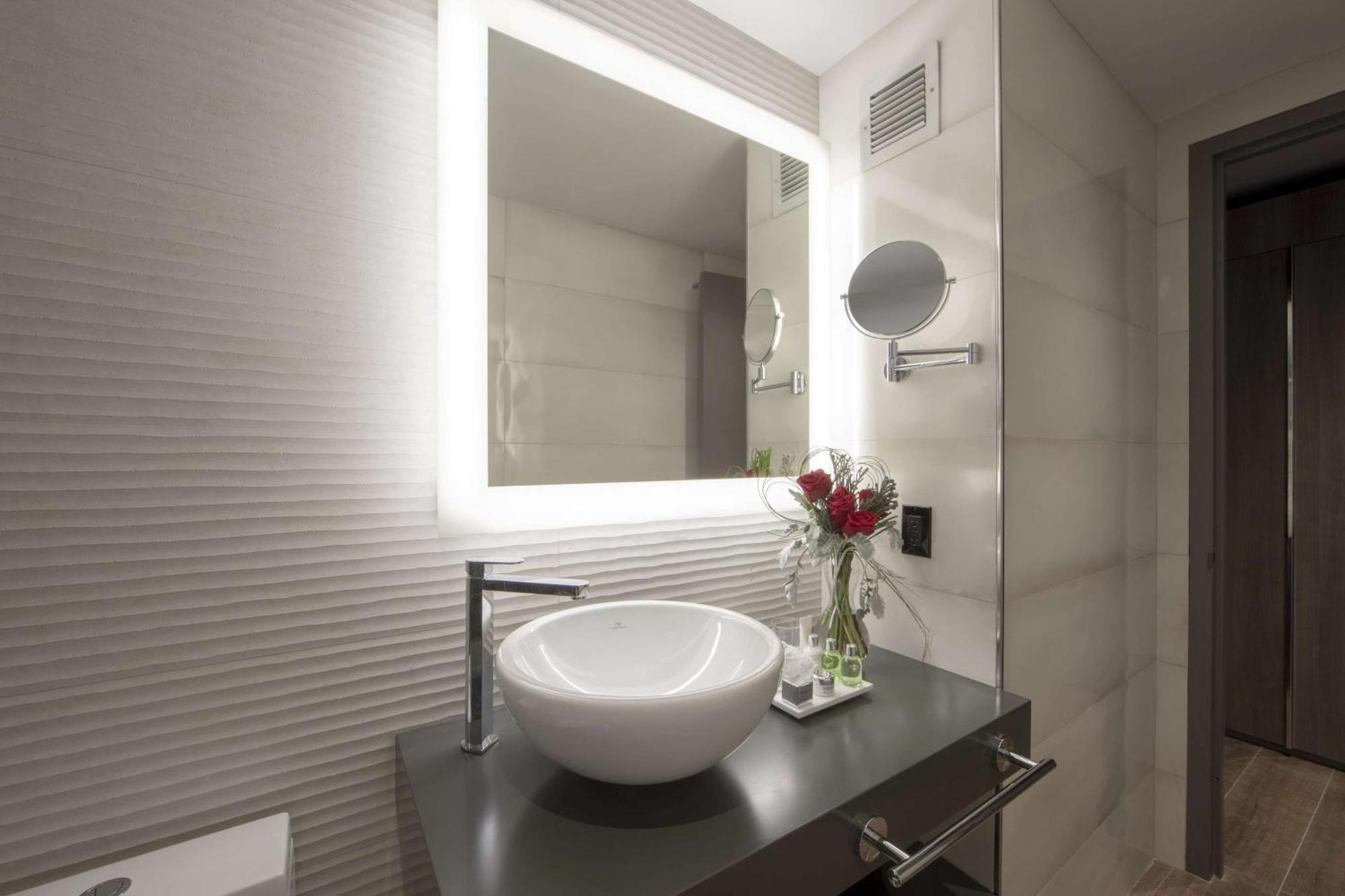 Camera Premium Doppia con Letti Singoli con Vista Città