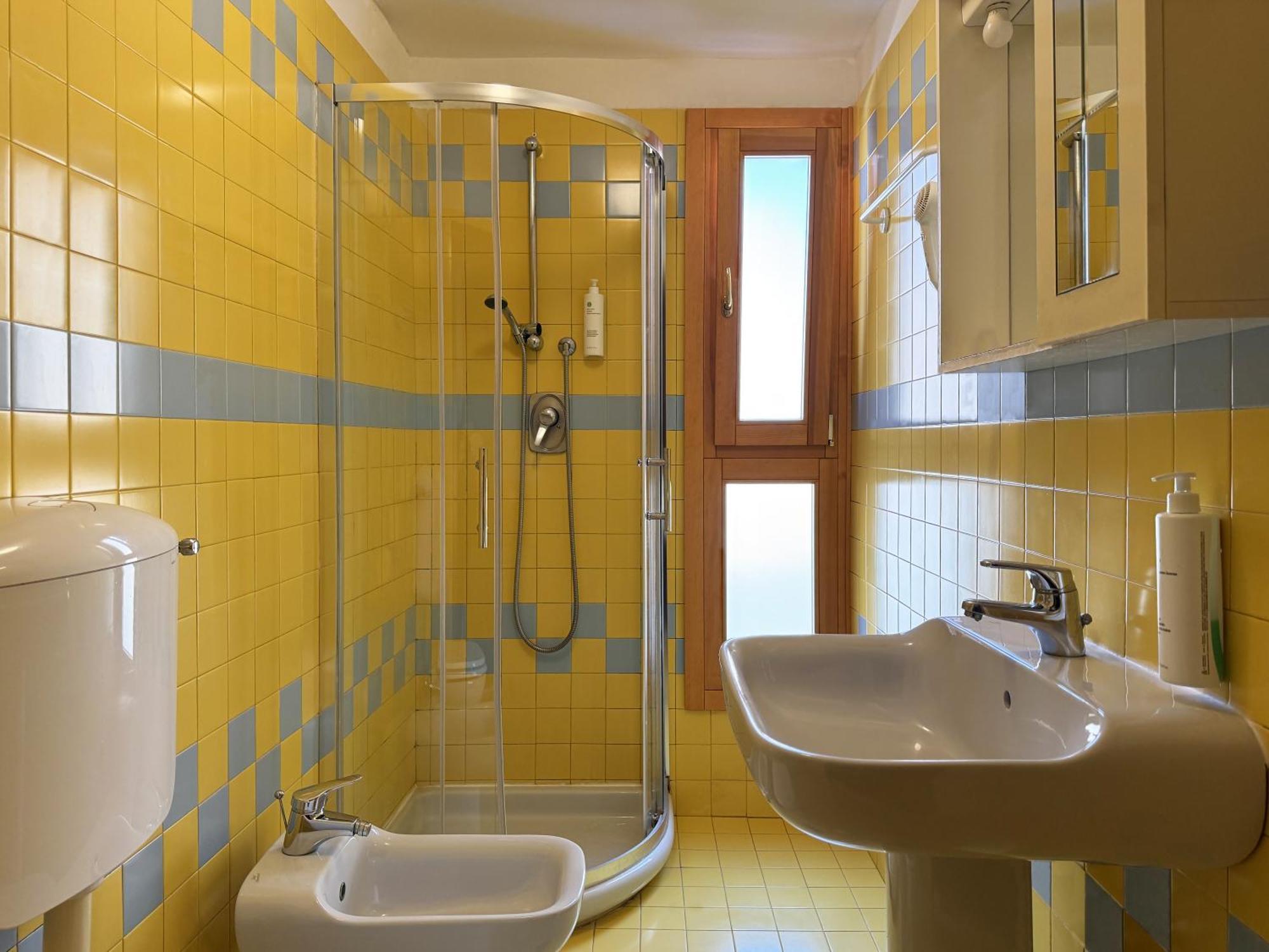Double Room with Private External Bathroom,1690932600:JPEG