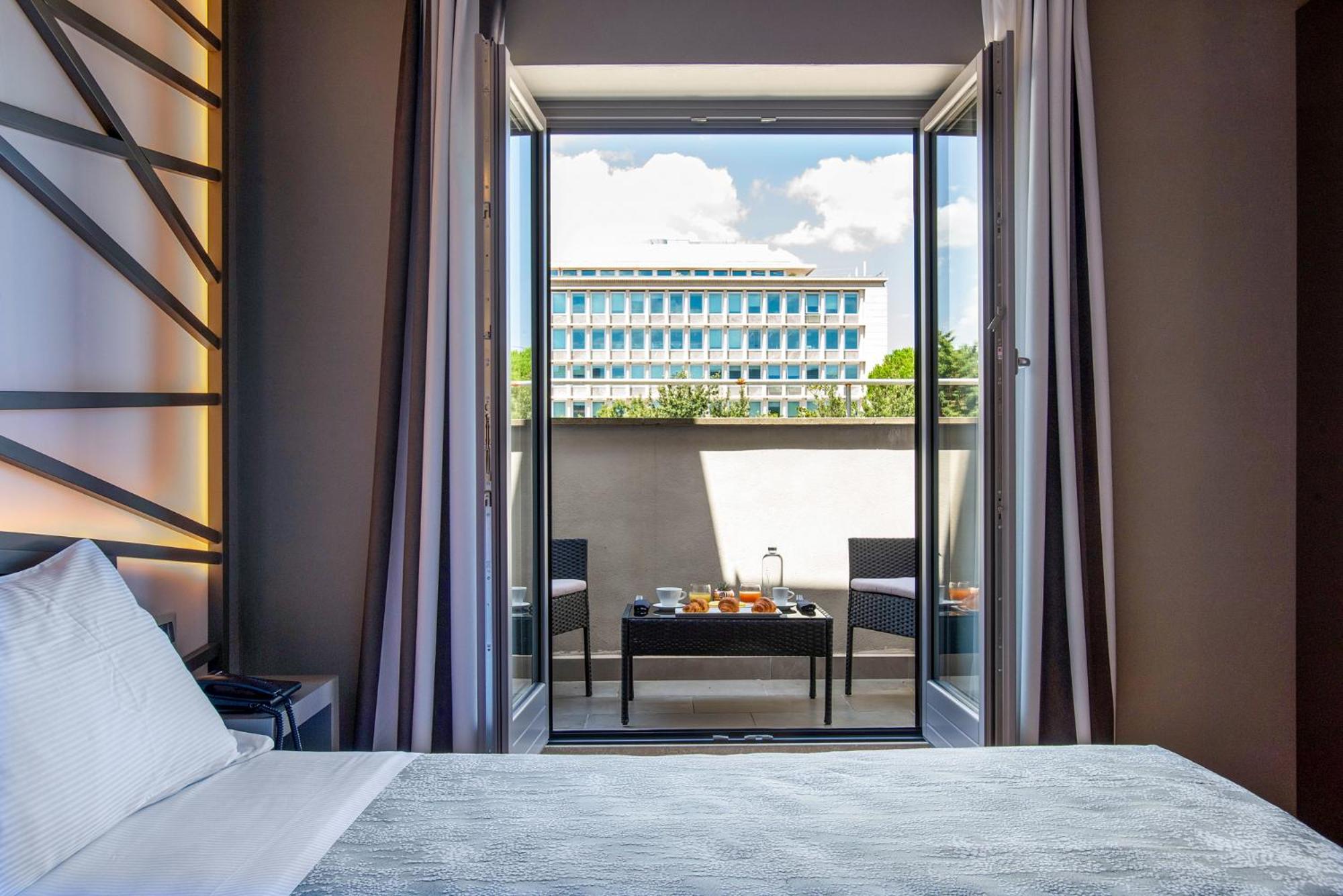Superior Double or Twin Room with Terrace,1695046523:JPEG