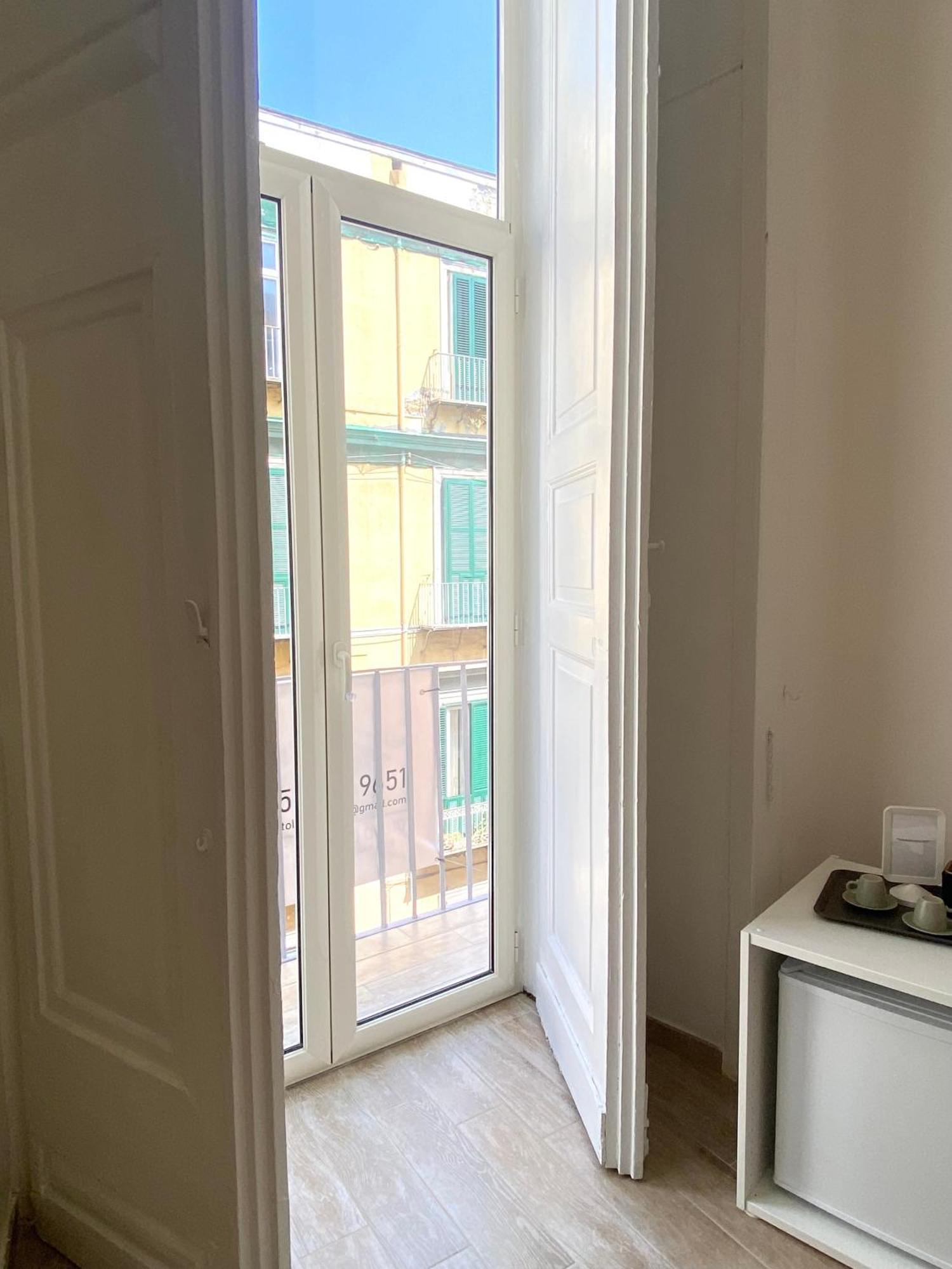 Double Room with Balcony (2 Adults + 1 Child),1695230938:JPEG