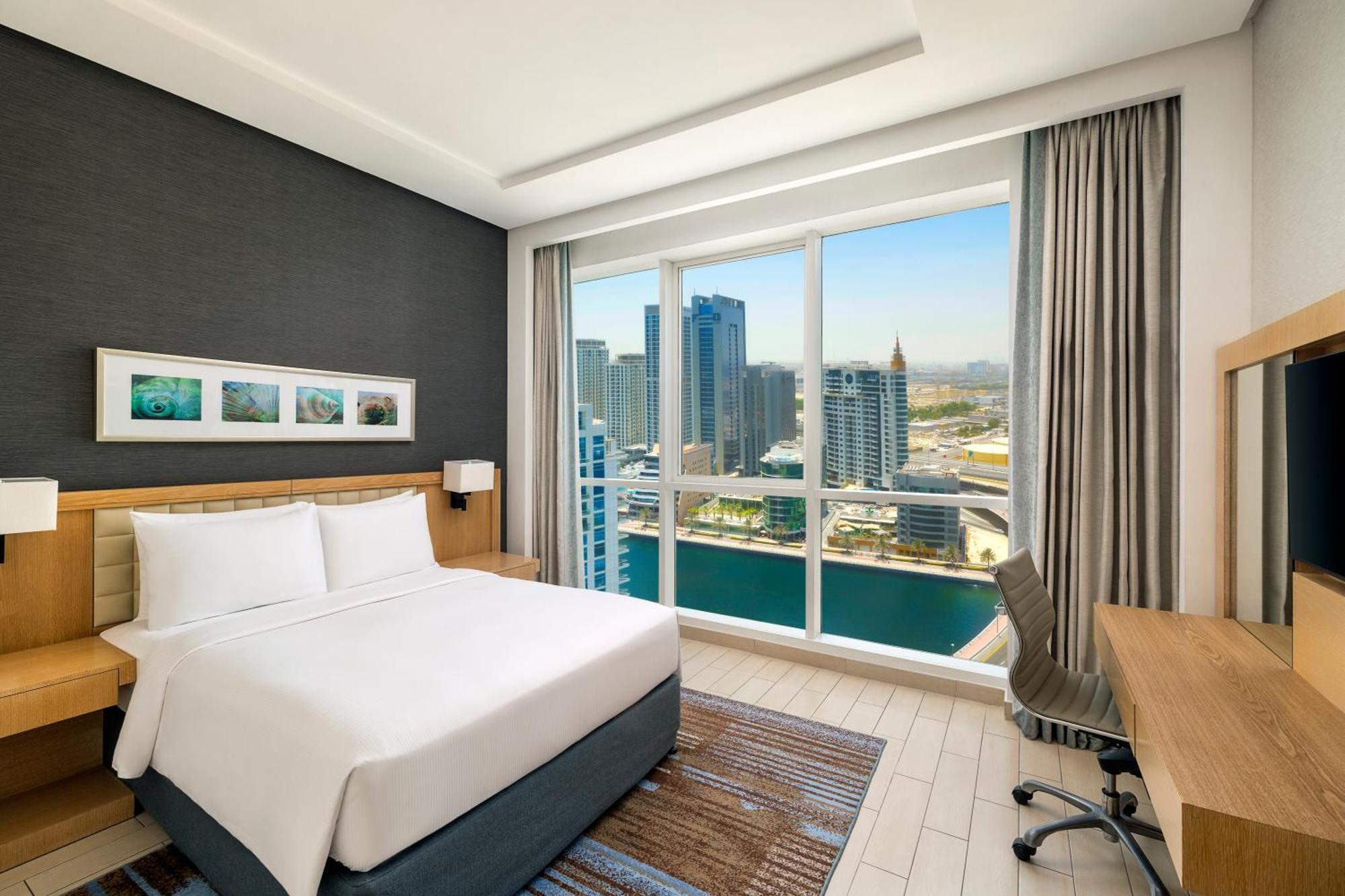 Three-Bedroom Suite with Kitchen - Panoramic Sea View,1699018681:JPEG