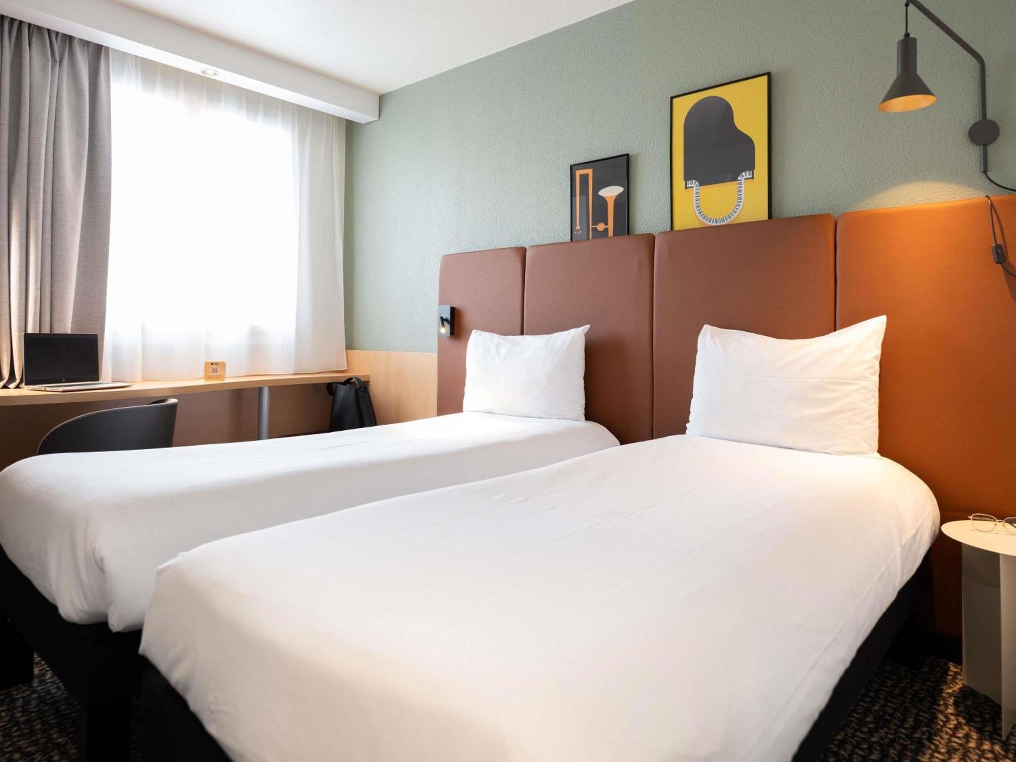 Standard Twin Room,1704958272:JPEG