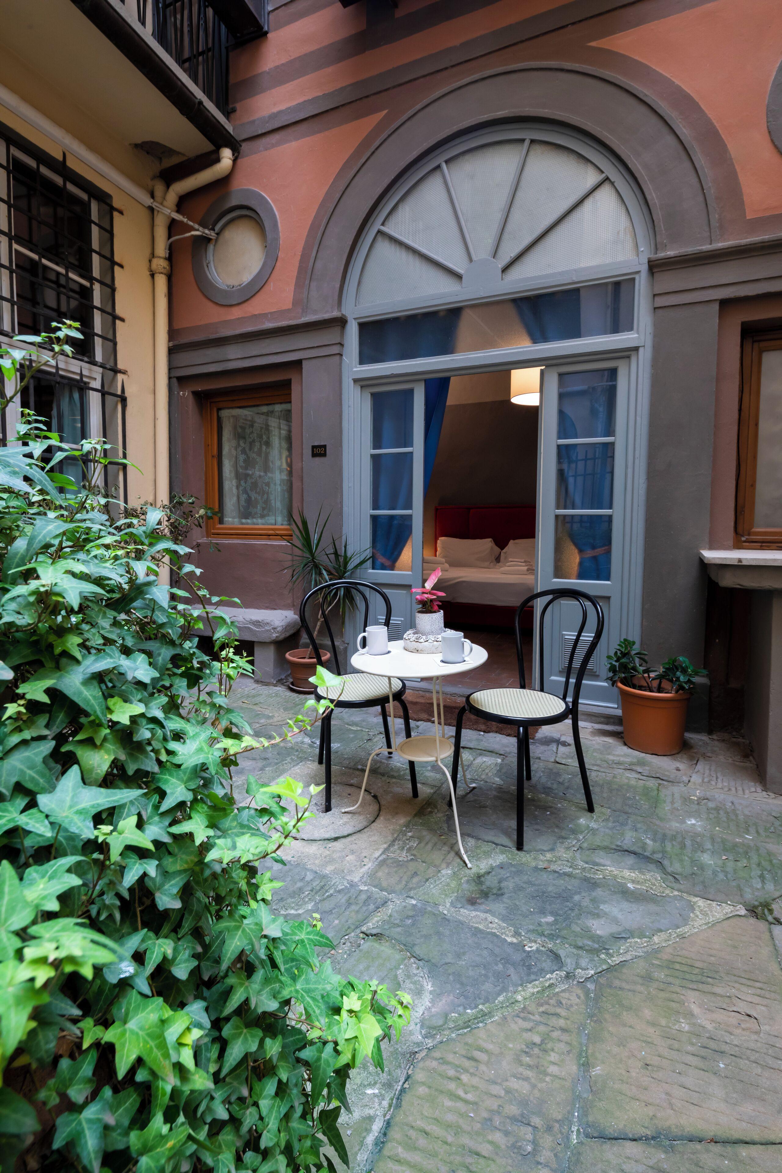 Double Room,1756502068:JPEG