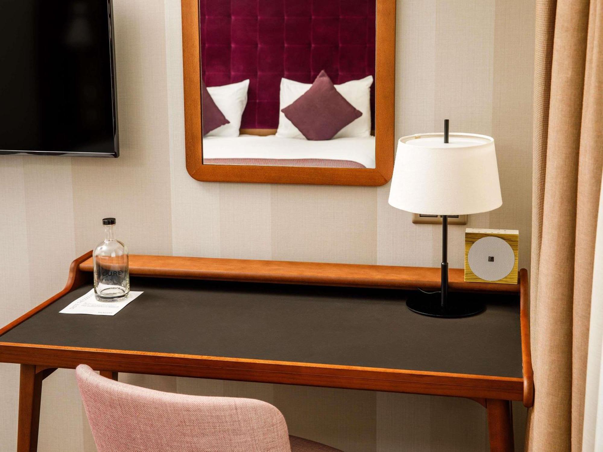 Cosy Double Room,1729977944:JPEG
