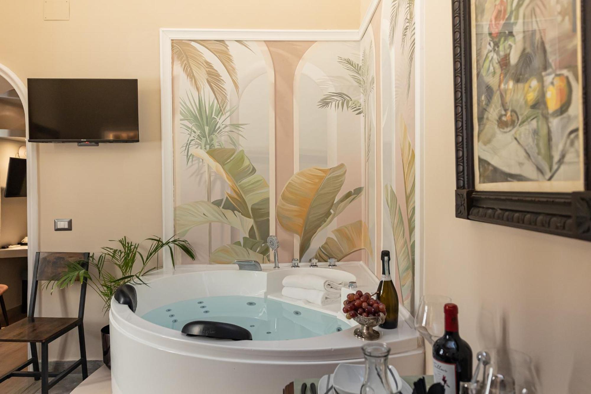 King Suite with Spa Bath,1718513769:JPEG