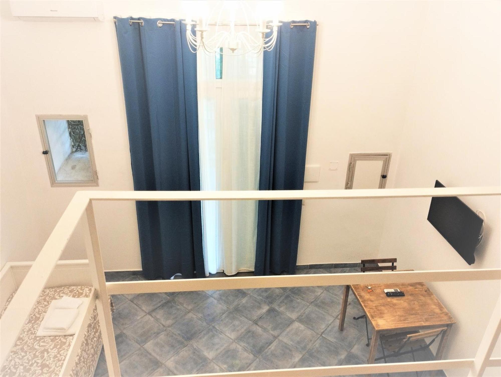 Apartment - Split Level,1726110959:JPEG