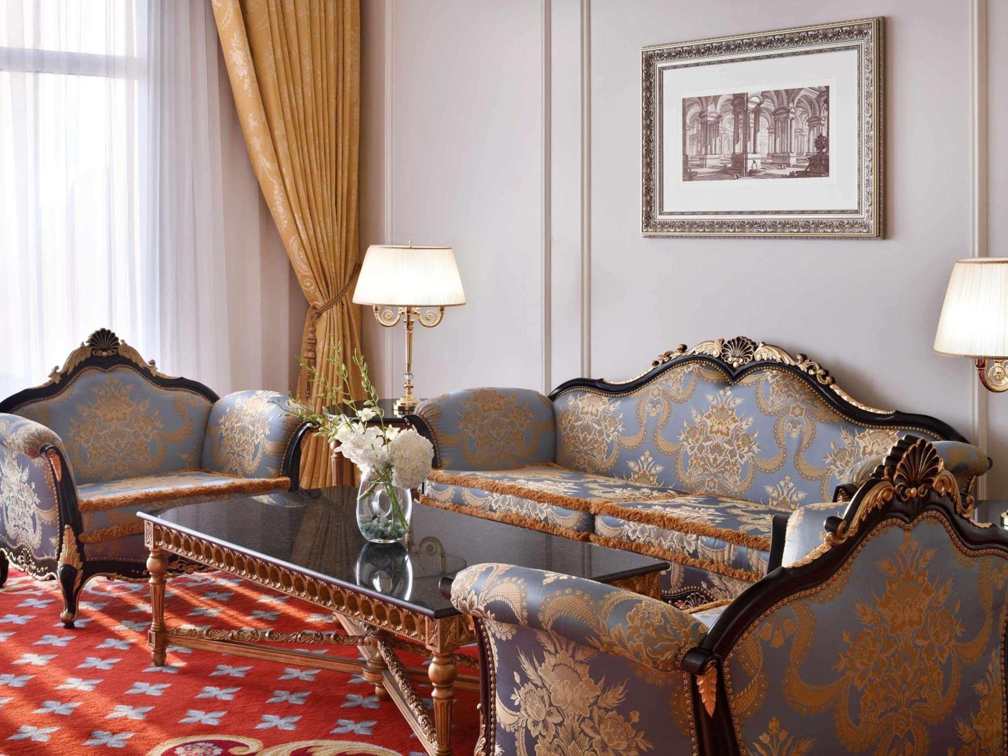 Suite Presidenziale Raffles con Balcone e Accesso Lounge