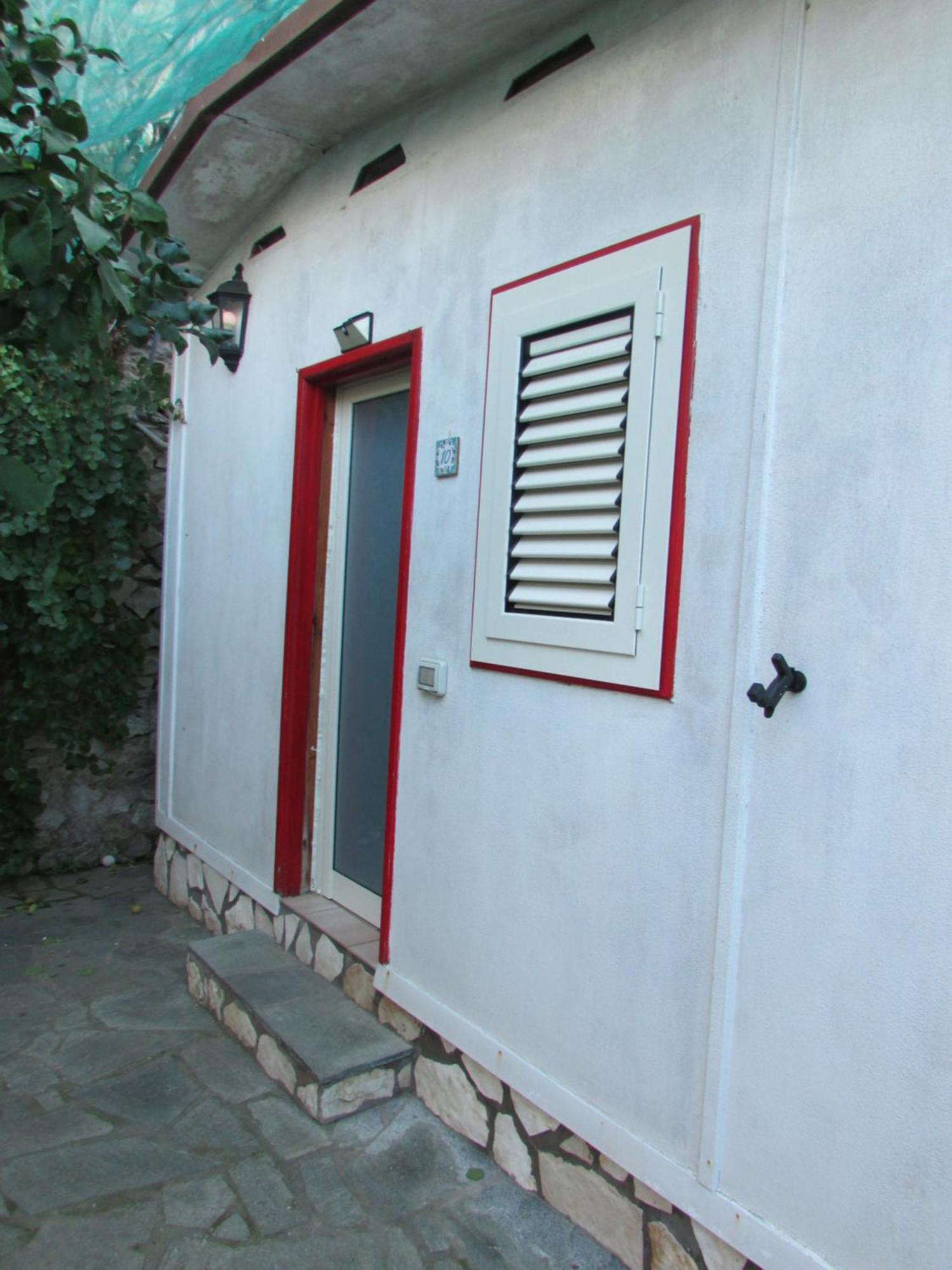 King Room Garden View