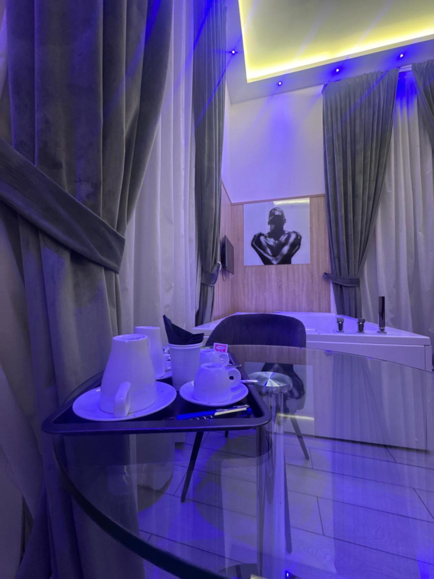 Queen Room with Spa Bath,1739776340:JPEG