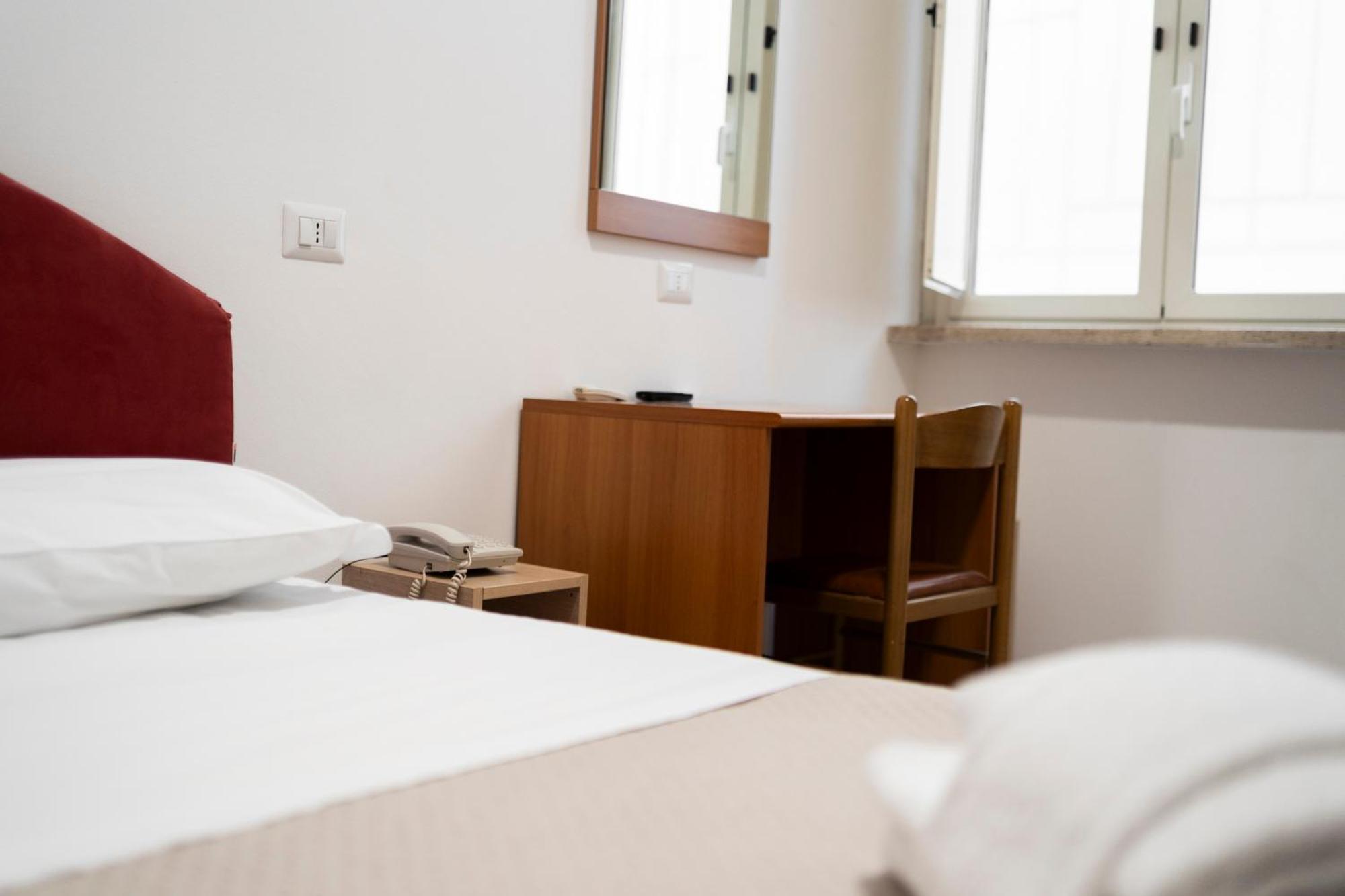 Classic Quadruple Room,1740175056:JPEG