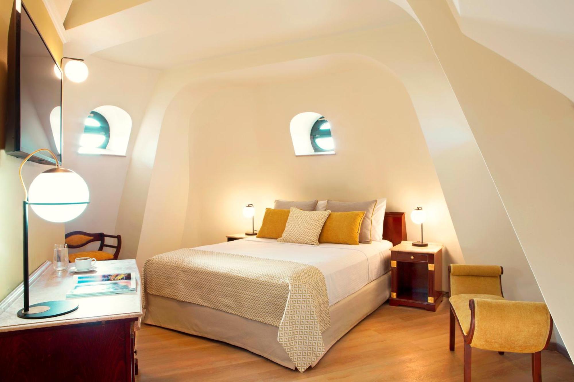 Executive Double Room,1742607633:JPEG