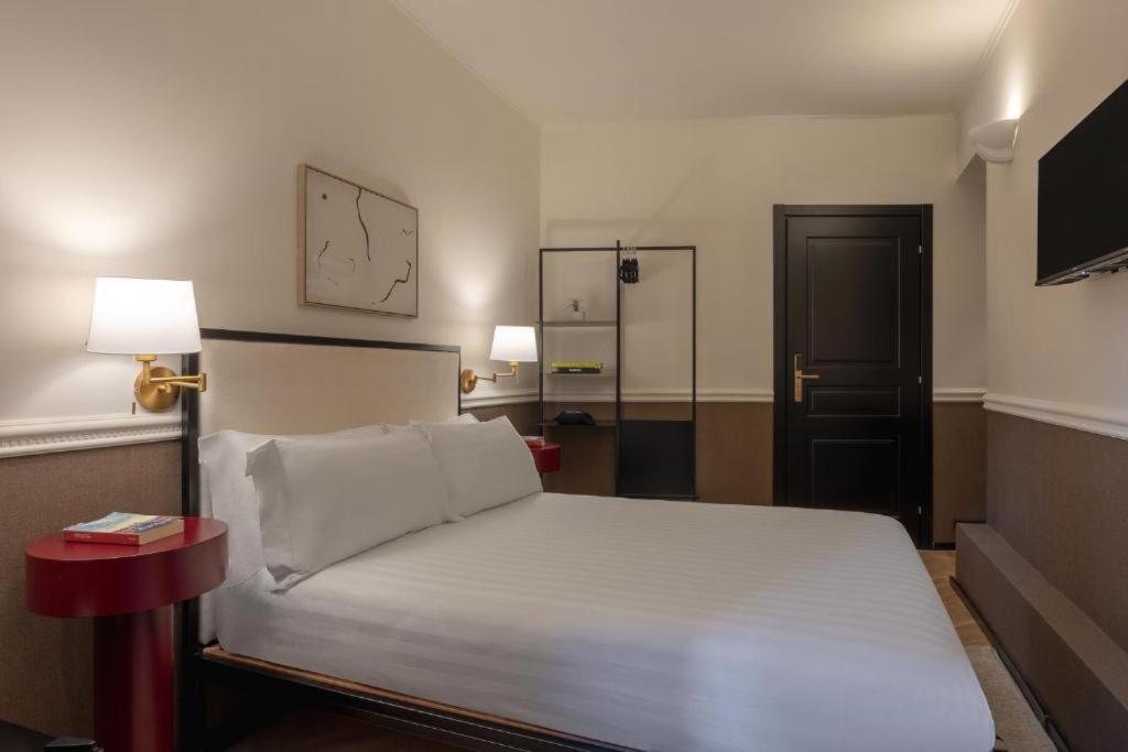 Deluxe Room,1742710082:JPEG