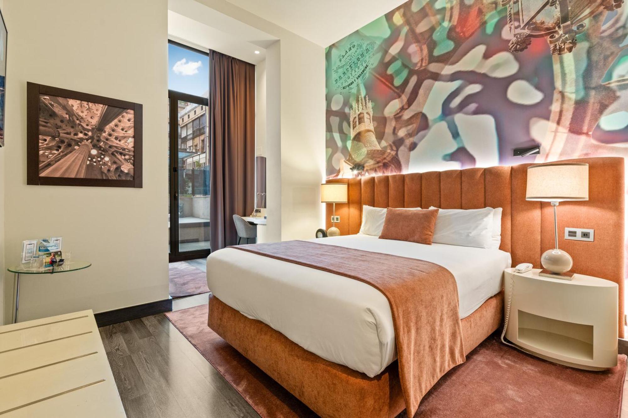 Deluxe Double Room with Balcony - Non-Smoking