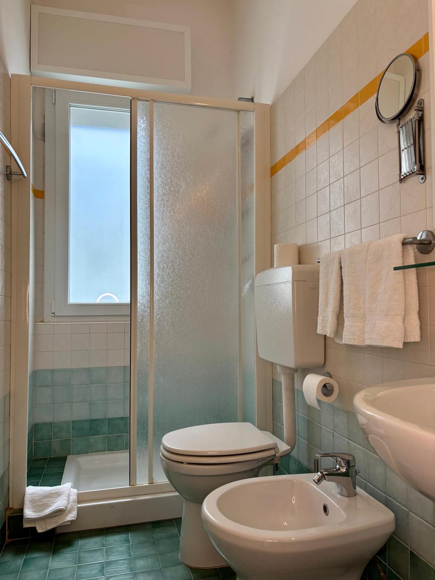 Double Room with Balcony,1743344831:JPEG